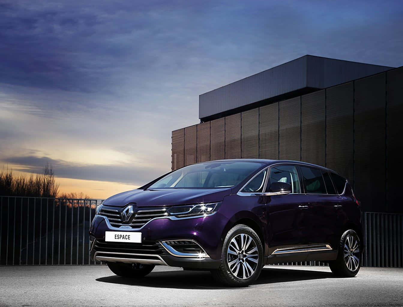 Caption: Sleek And Sophisticated Renault Espace In Motion Wallpaper