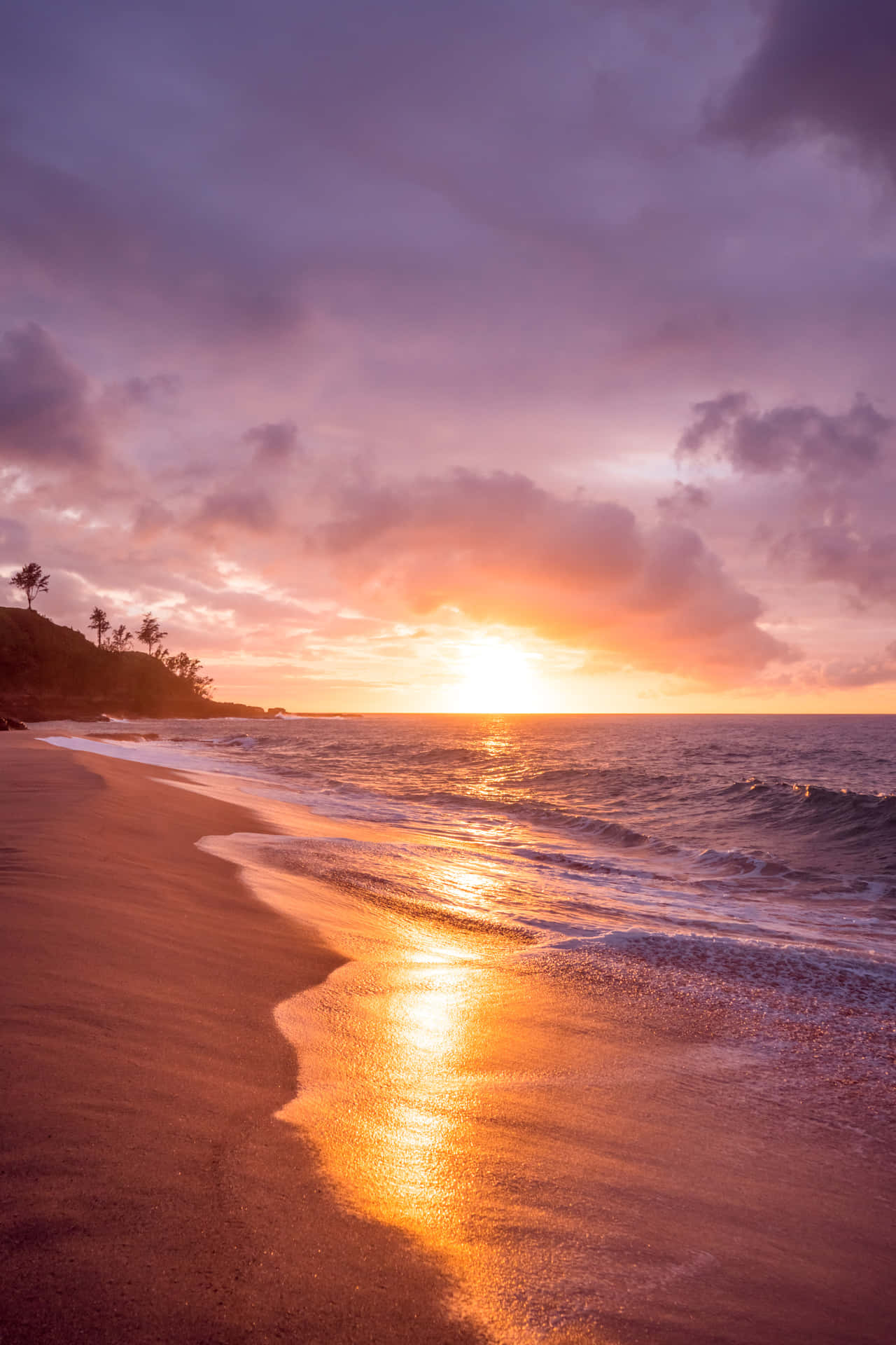 Caption: Stunning Sunset At The Beach