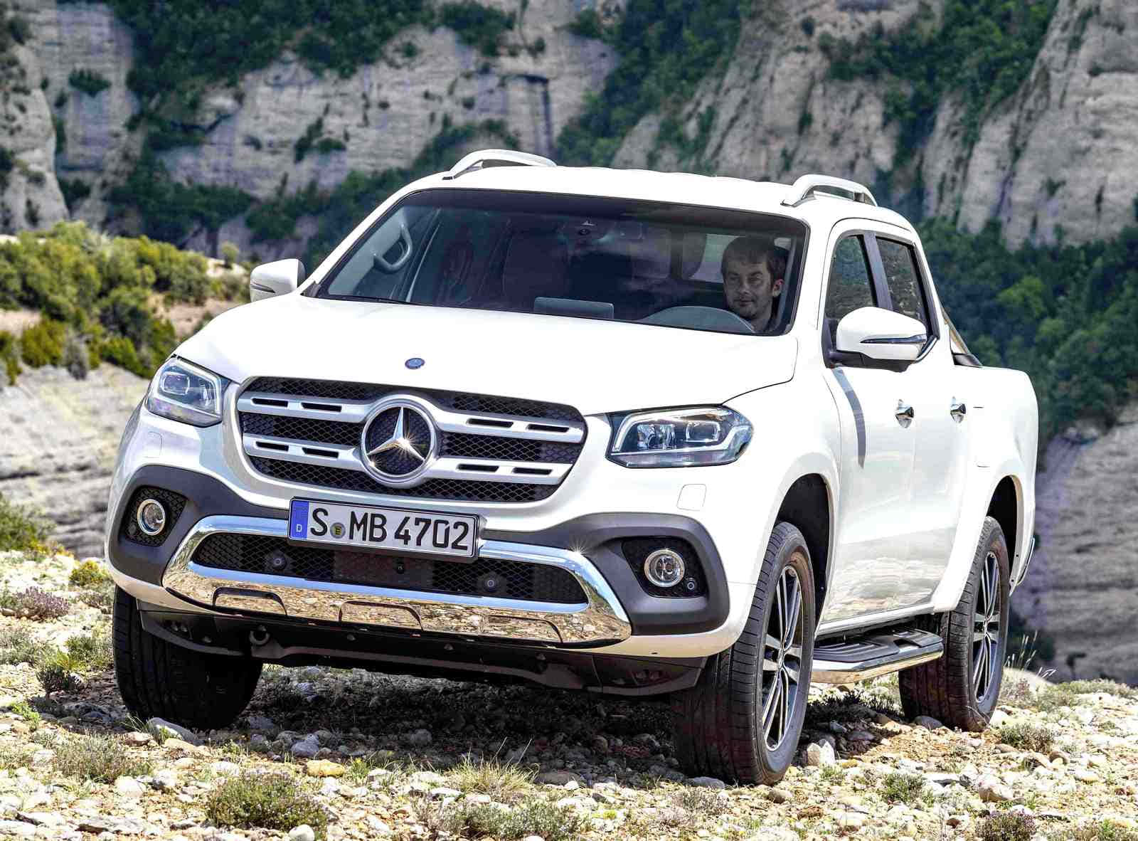 Caption: The Ultimate Driving Experience: Mercedes Benz X-class Wallpaper