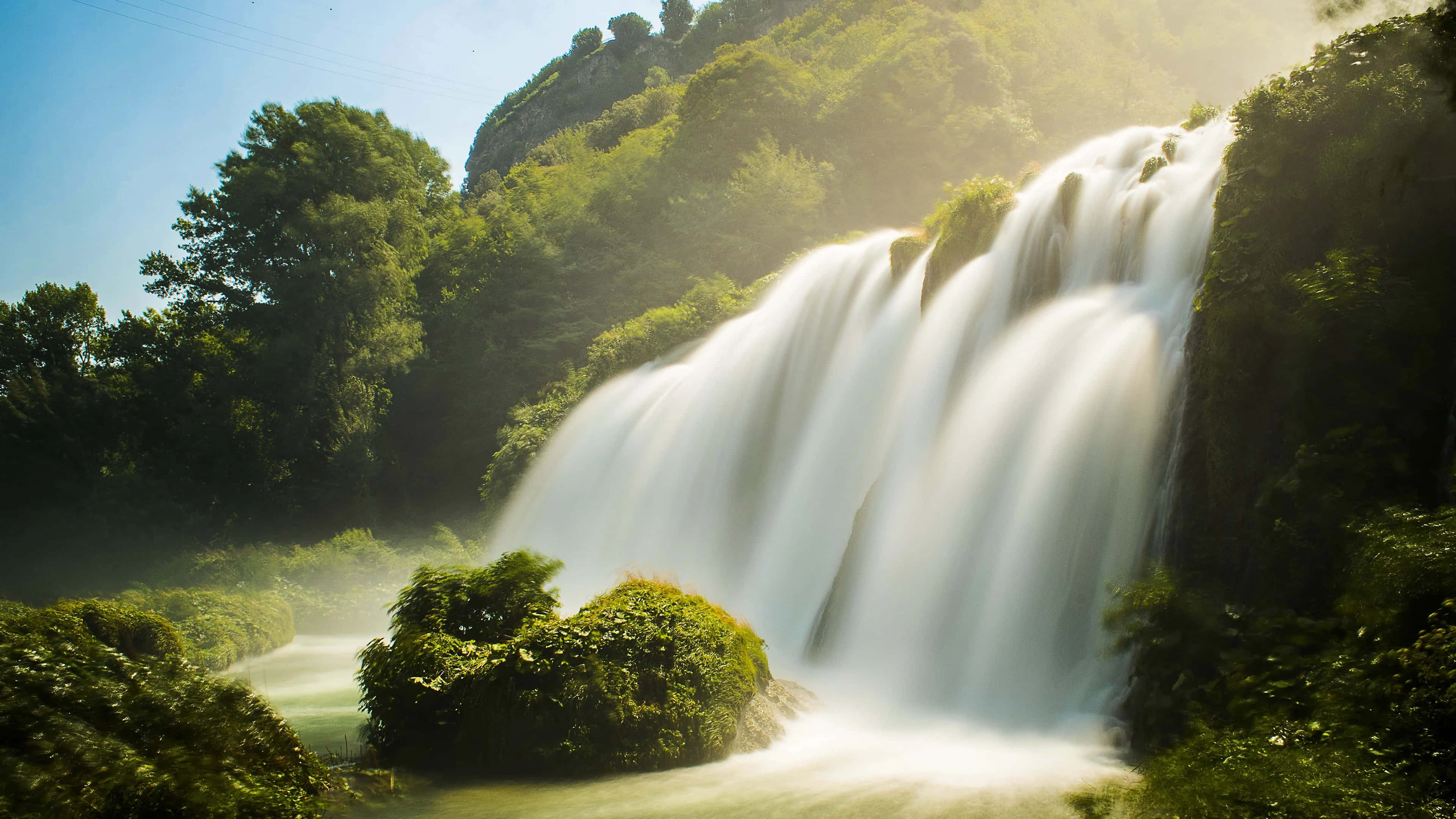 Captivating 4k Waterfall Scenery Wallpaper