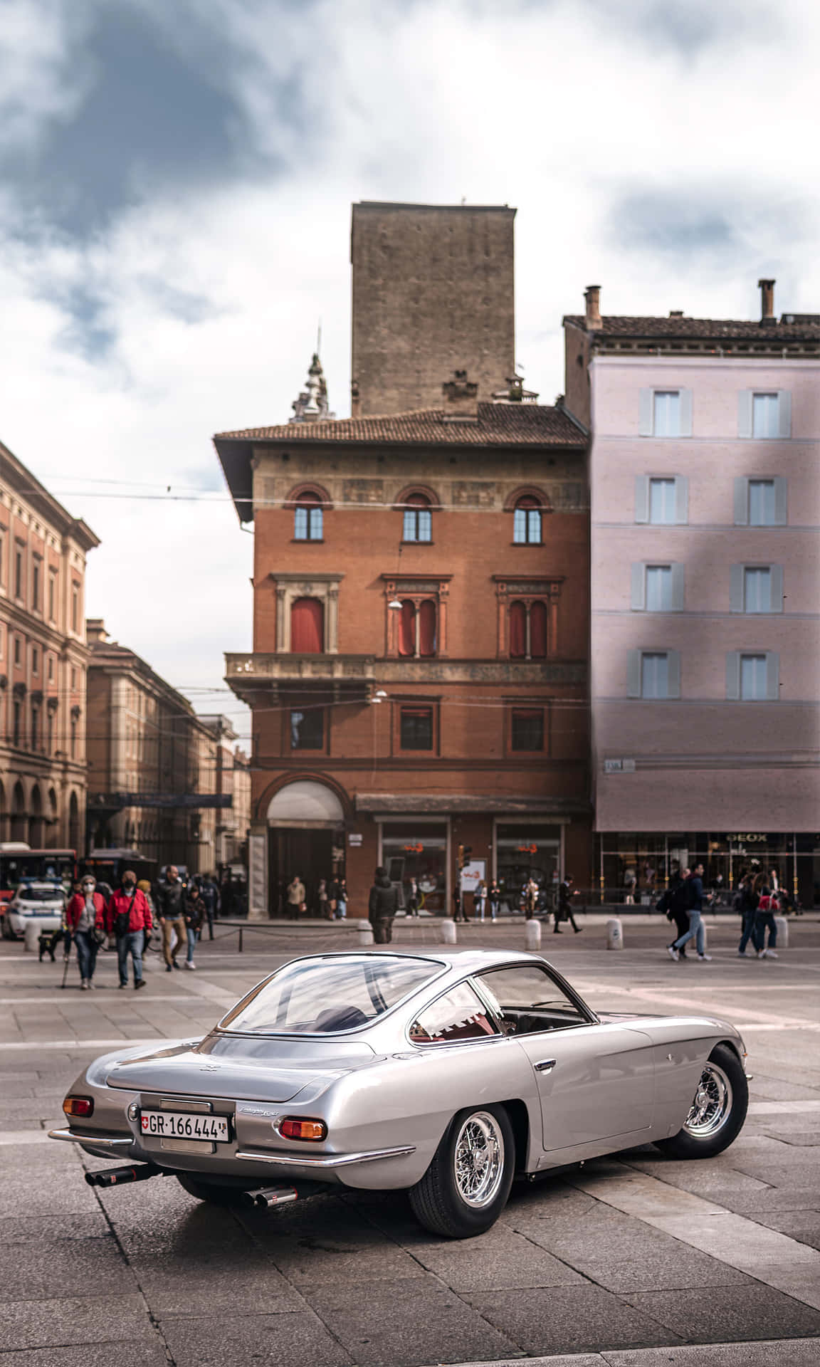 Captivating Classic: Lamborghini 350 Gt Proving Its Mettle Wallpaper