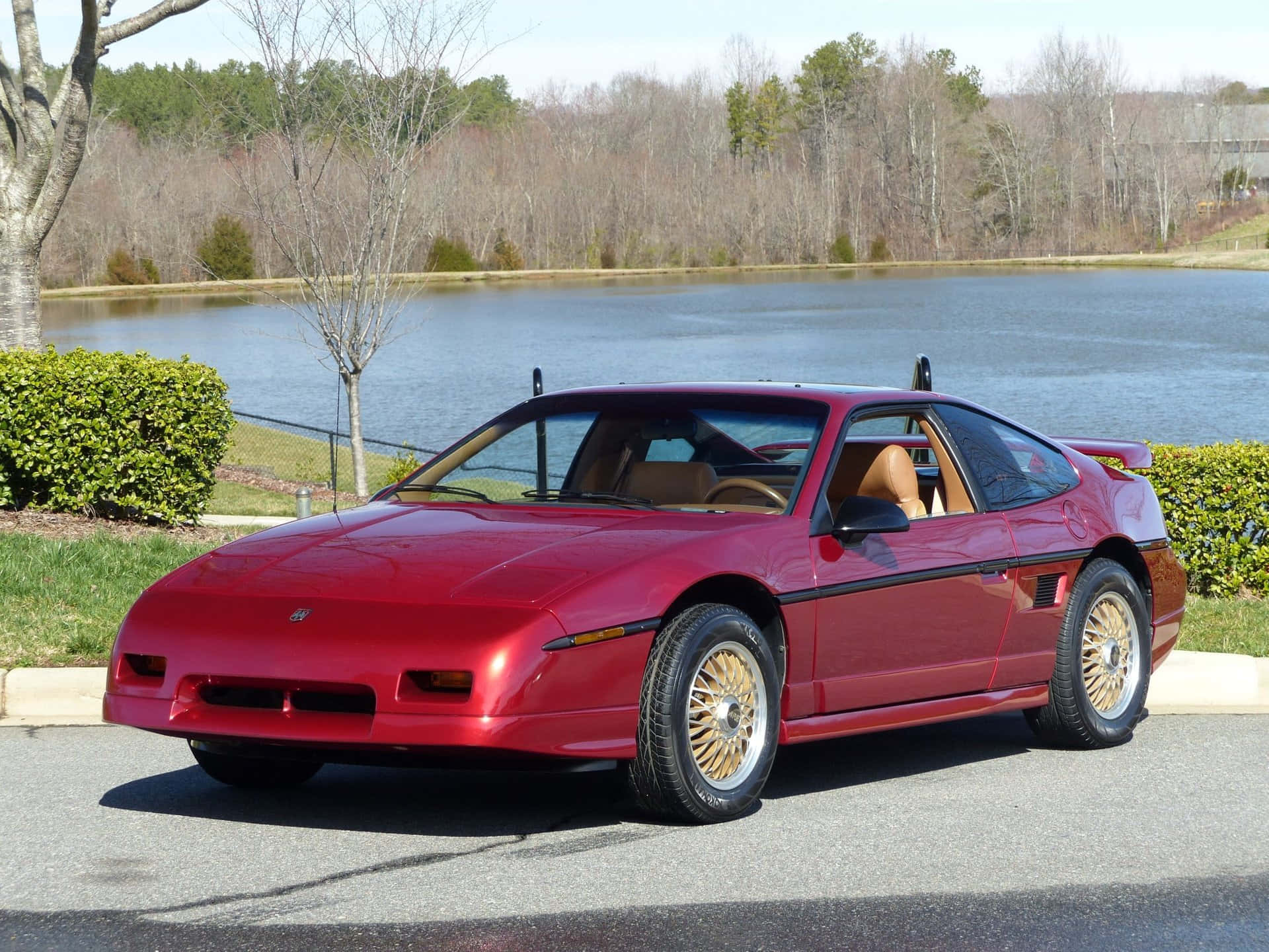 Captivating Pontiac Fiero In Full Glory Wallpaper