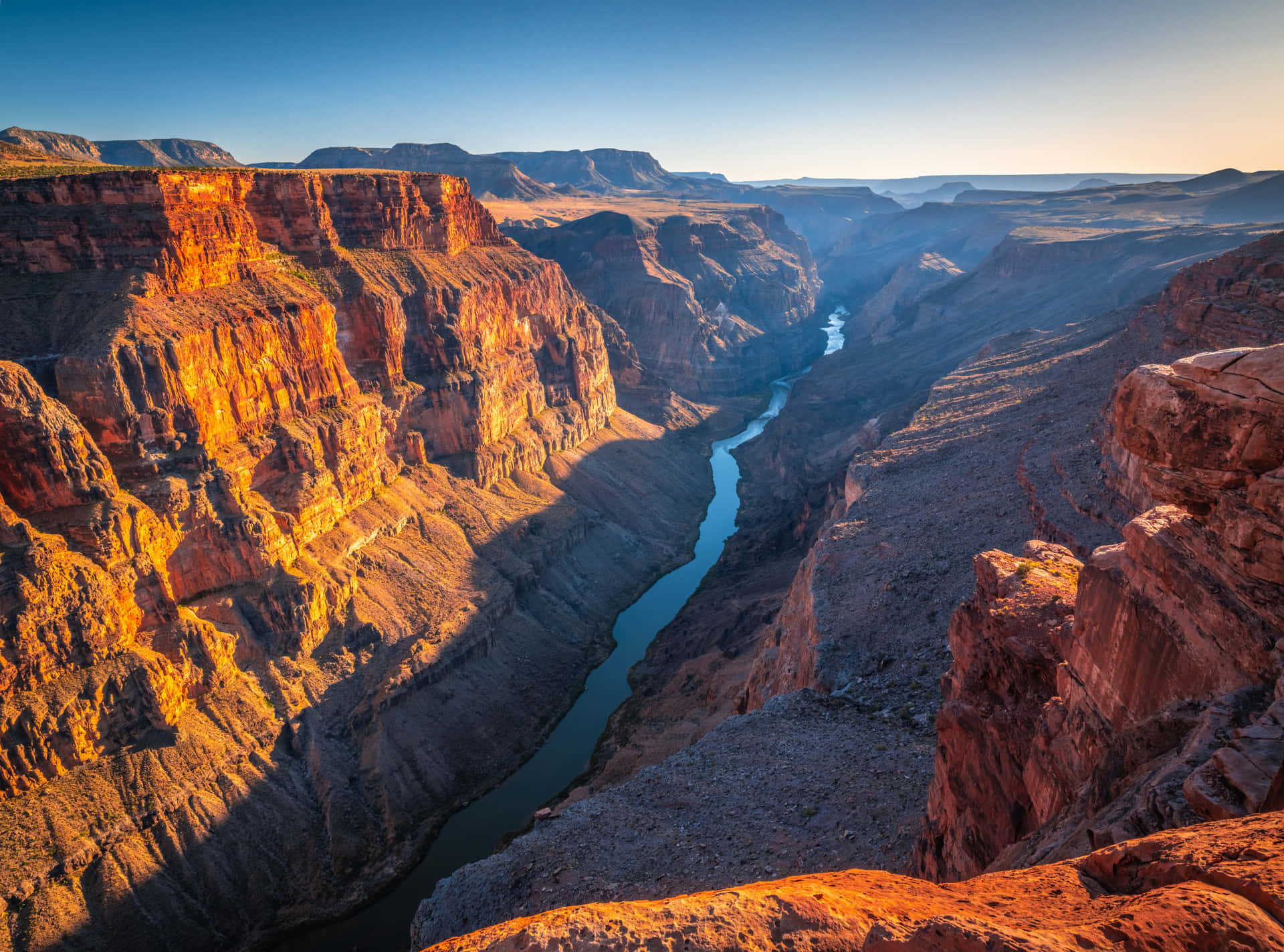 Captivating View Of The Grand 4k Canyon Wallpaper