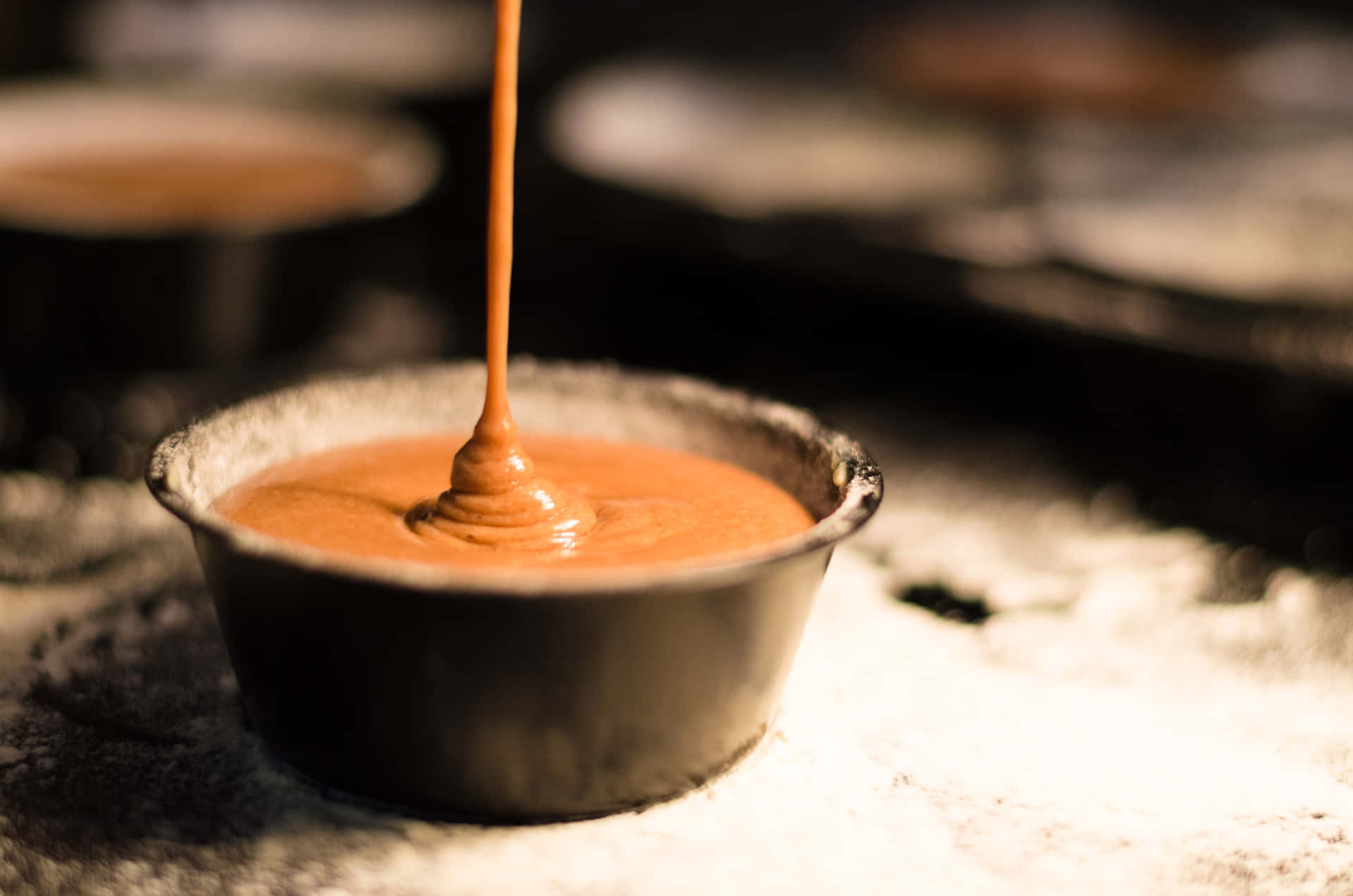 Delicious melted caramel background Wallpaper