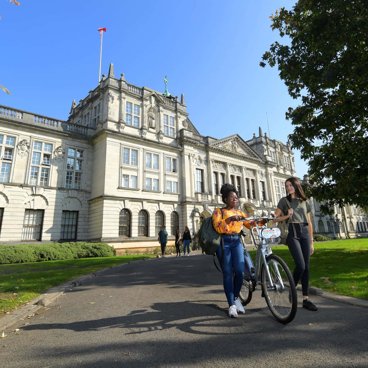 Cardiff University Studentsand Building Wallpaper