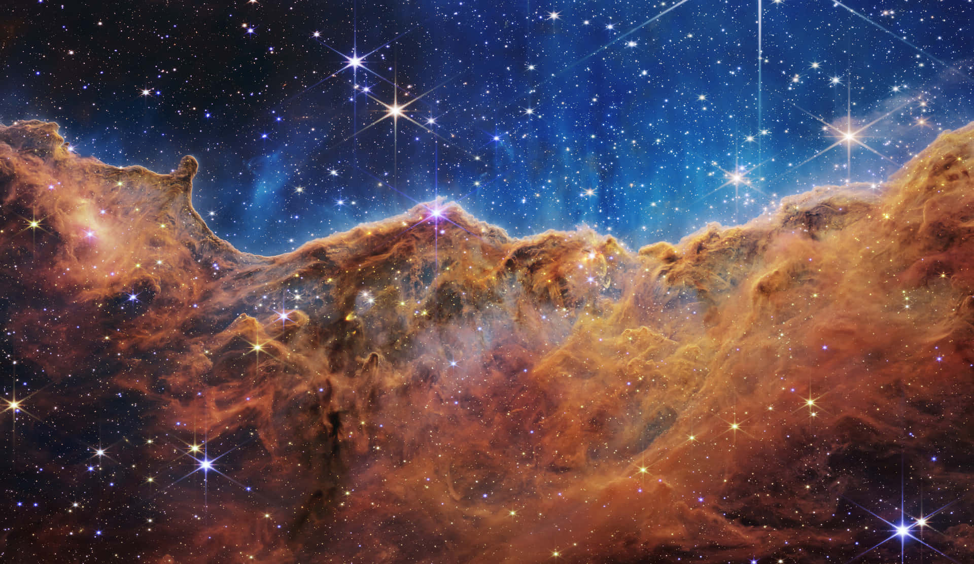 Stunning View of the Carina Nebula Wallpaper
