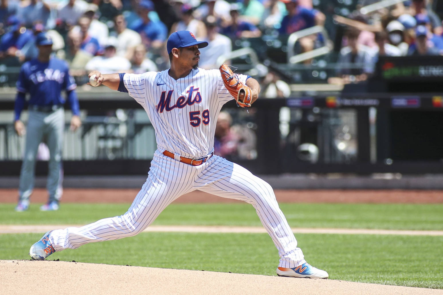 Carlos Carrasco Pitching In The Sun Wallpaper