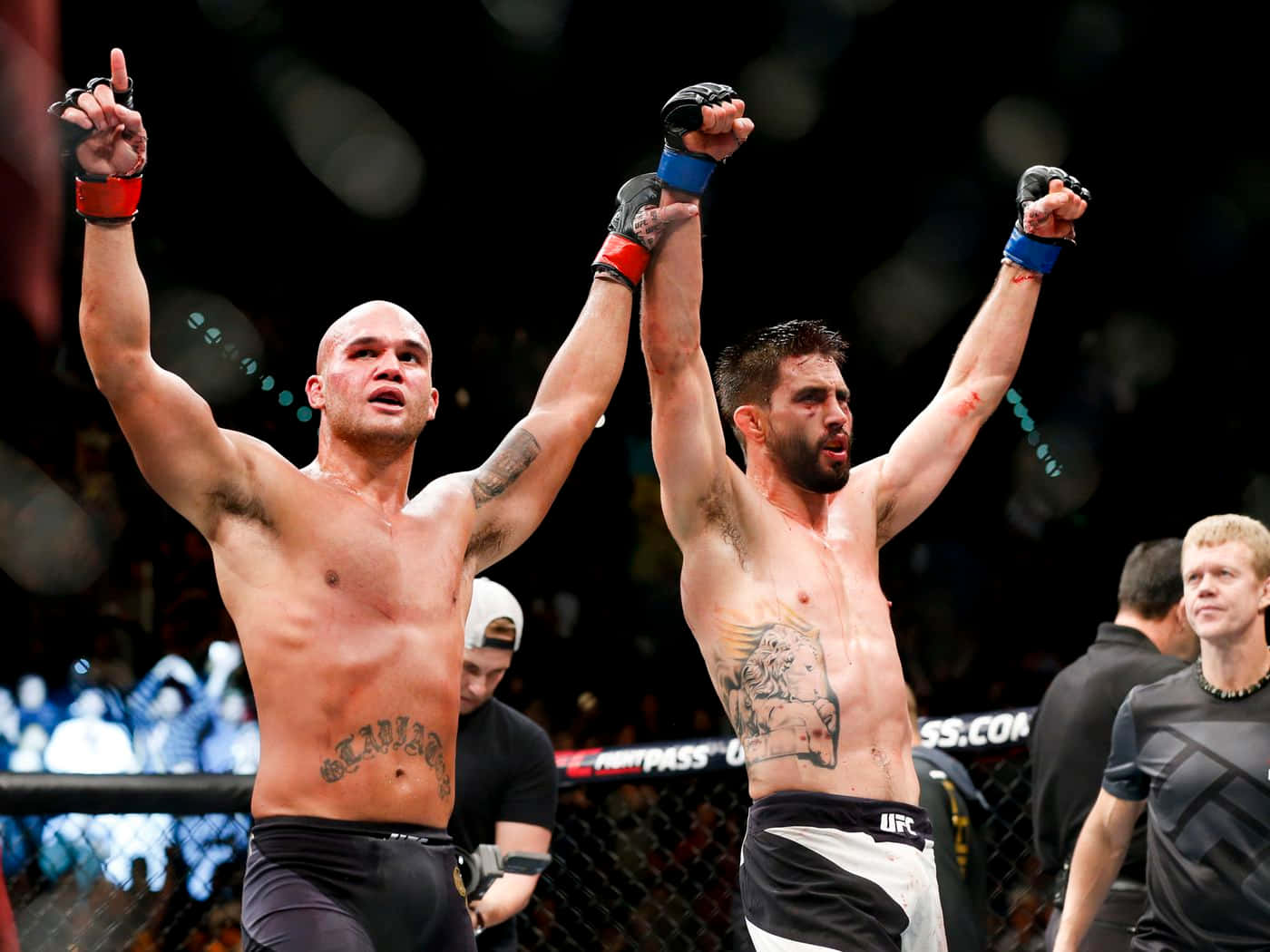 Carlos Condit And Robbie Lawler Picture