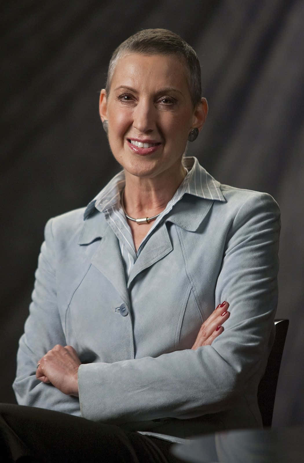 Carly Fiorina Crossed-arms Portrait Picture