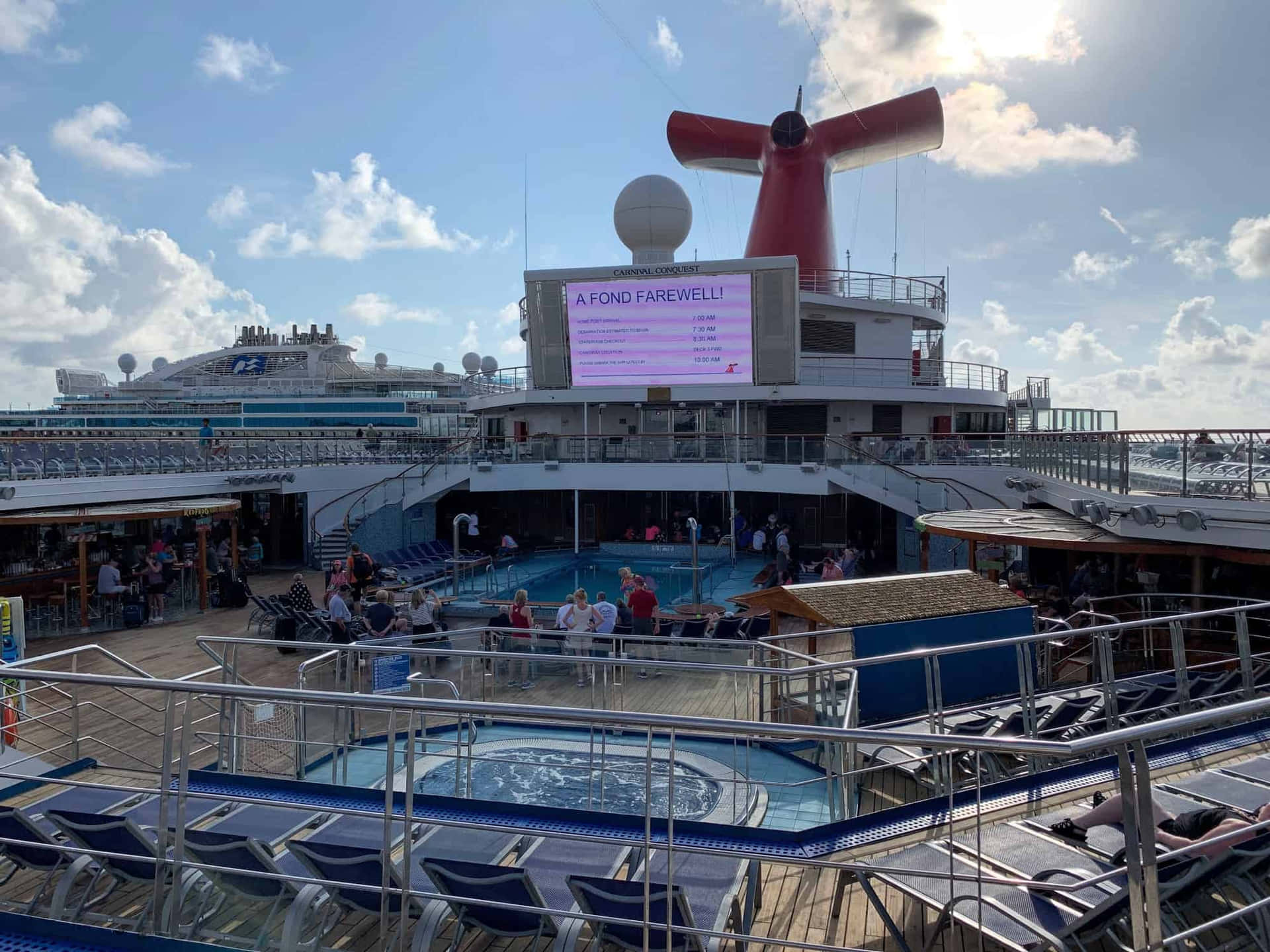 Explore the Panoramic Views of the Caribbean aboard the Carnival Conquest