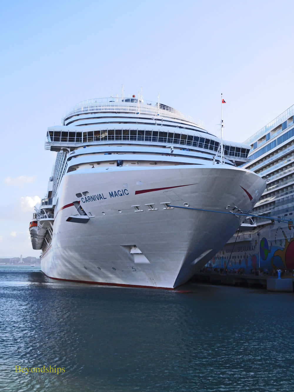 Take a cruise on the Carnival Magic, an unforgettable adventure!