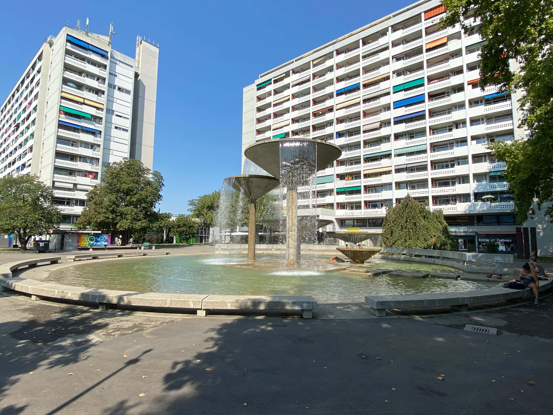 Carouge Fountainand Apartment Buildings Wallpaper