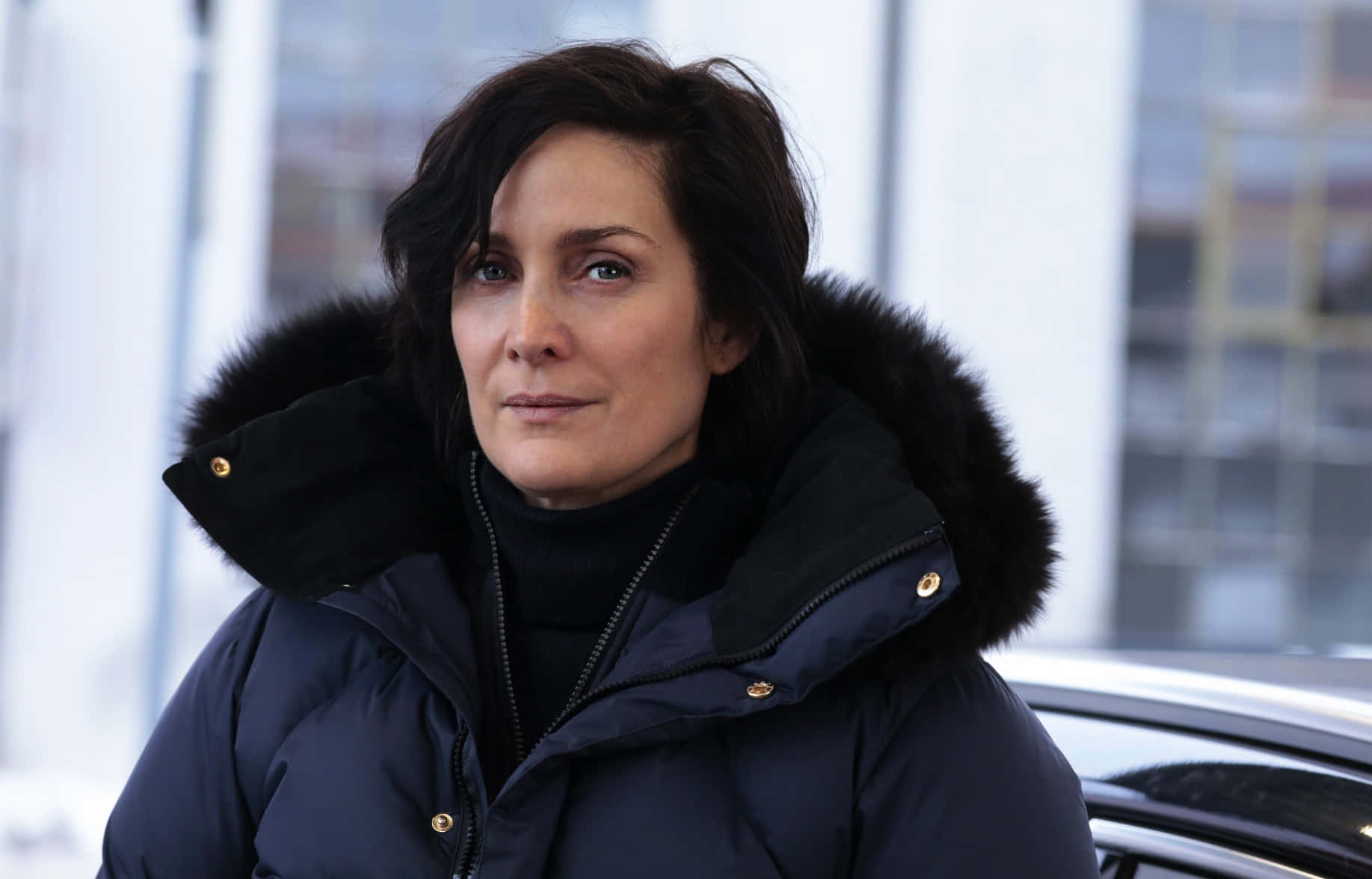 Carrie Anne Moss Winter Portrait Wallpaper