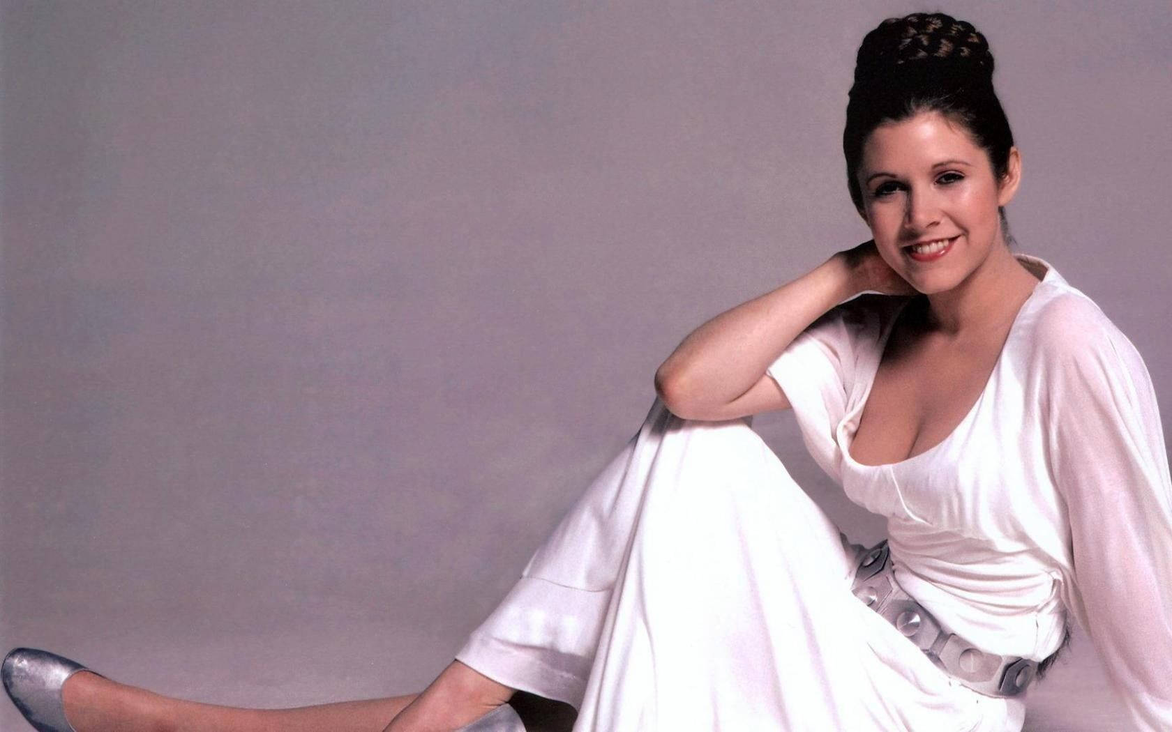 Carrie Fisher Princess Leia Photoshoot Wallpaper