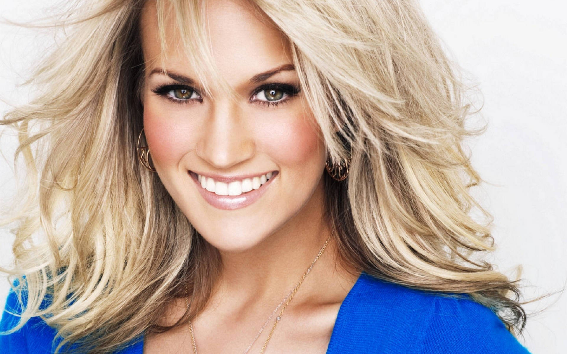 Carrie Underwood Stunning Smile Background