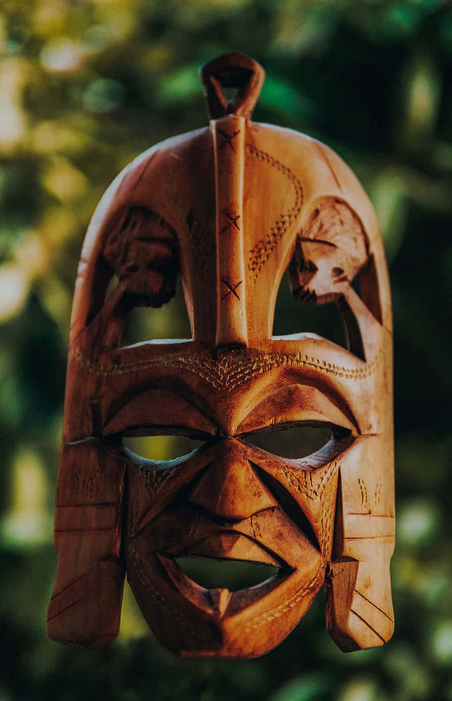 Carved Wooden Tiki Mask Wallpaper