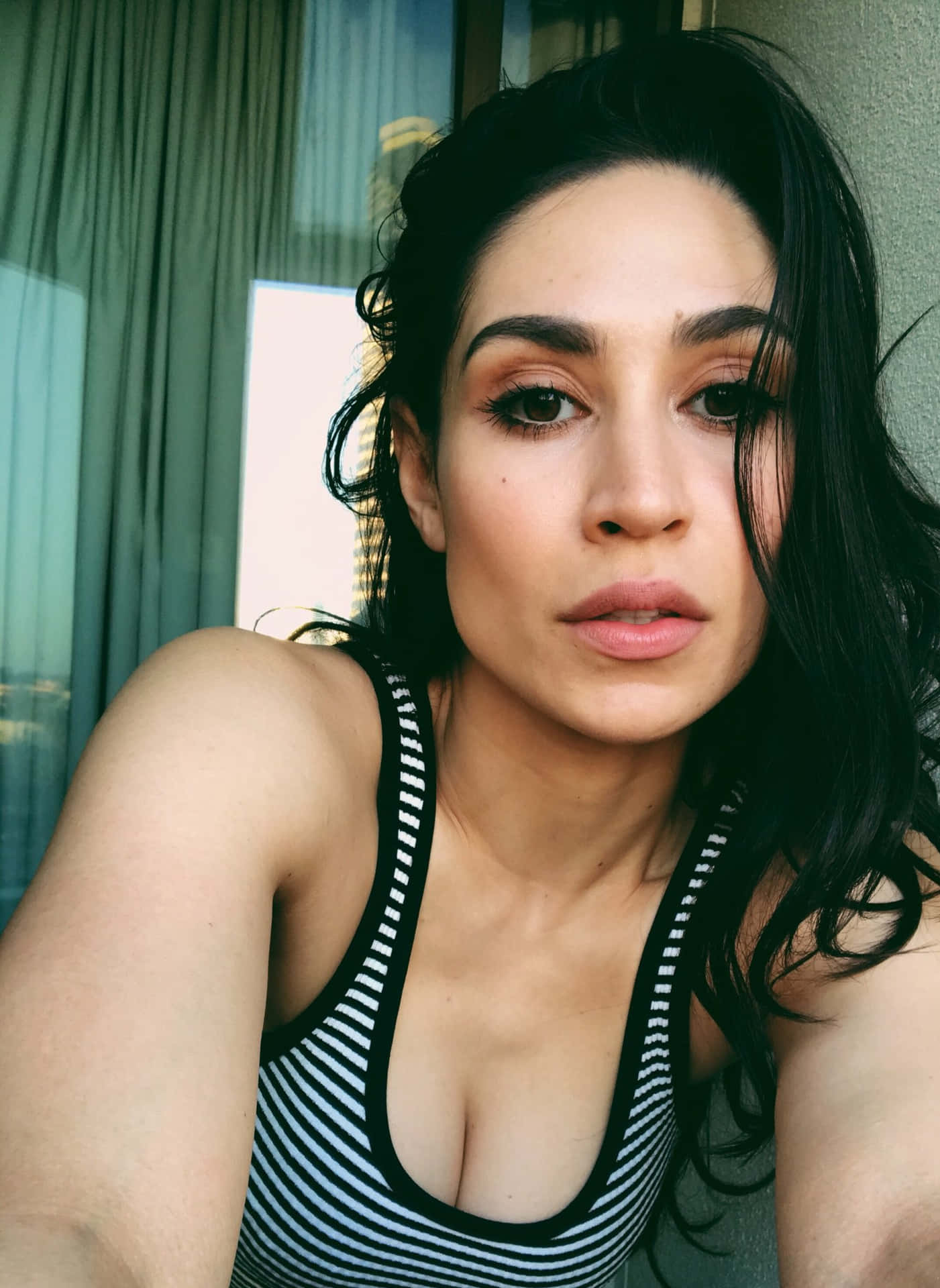 Cassie Steele Striped Top Selfie Wallpaper