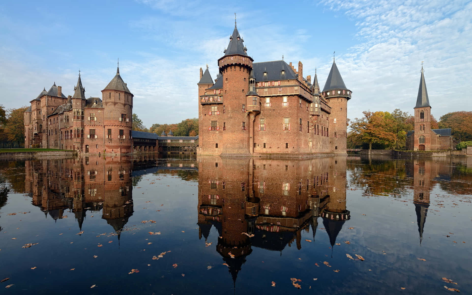 Castle De Haar Reflections Breda Netherlands Wallpaper