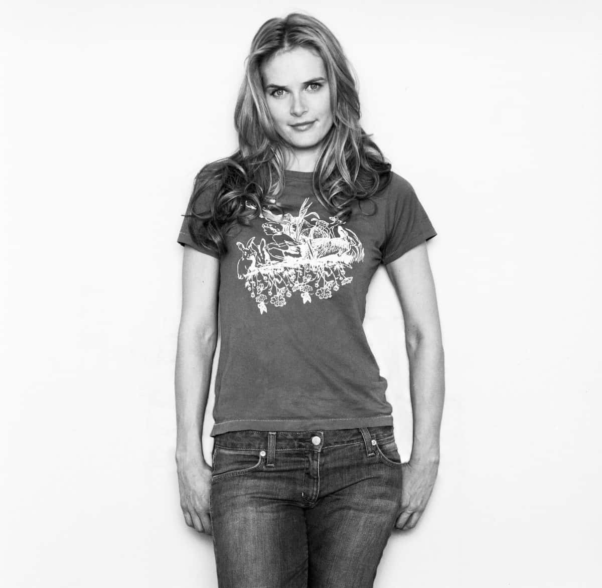 Casual Portrait Rachel Blanchard Wallpaper