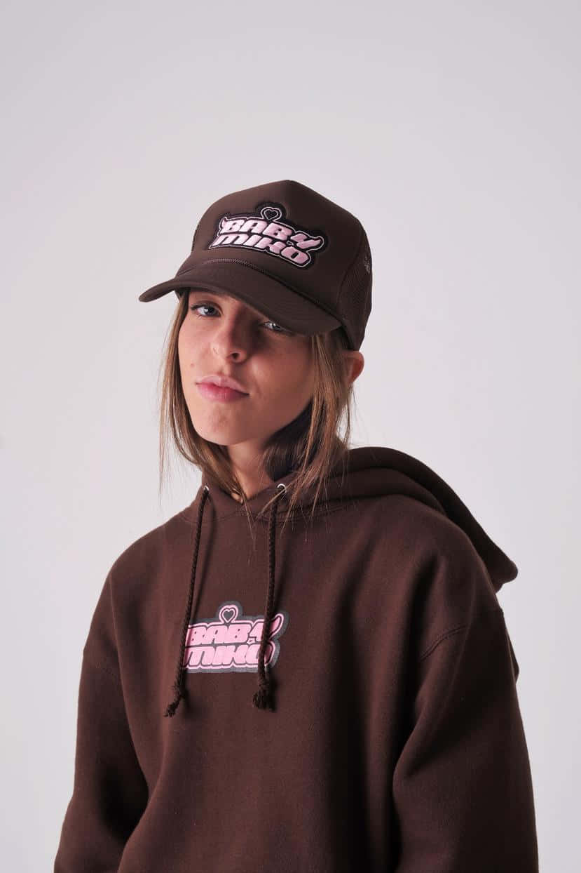 Casual Style Portrait Young Woman Brown Hoodie Cap Wallpaper