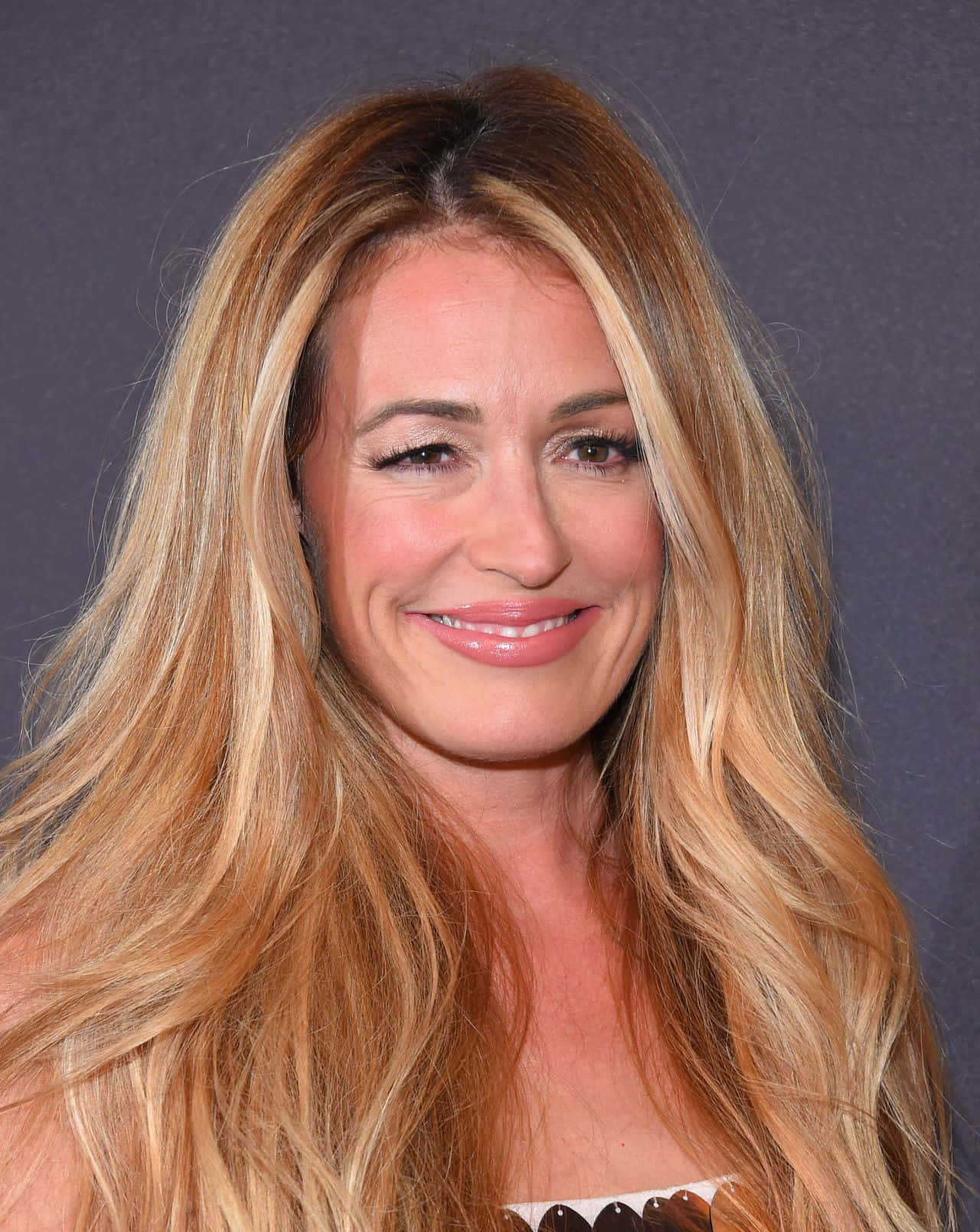 Download Cat Deeley Smiling Portrait Wallpaper | Wallpapers.com