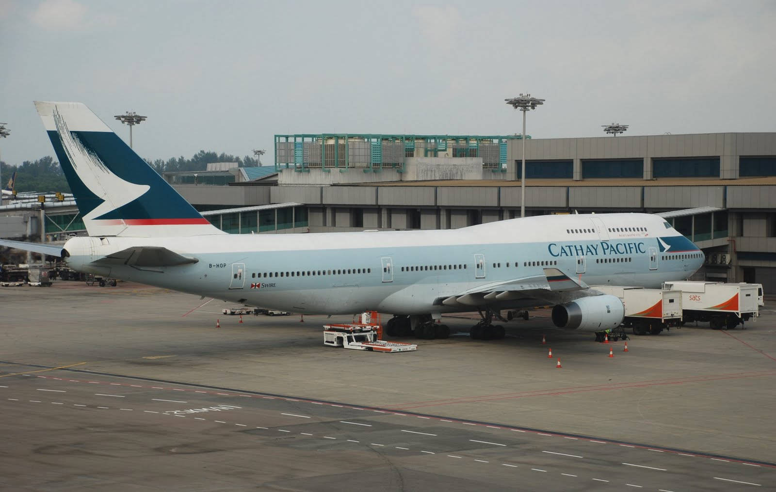 Cathay Pacific Airport Buildings Wallpaper