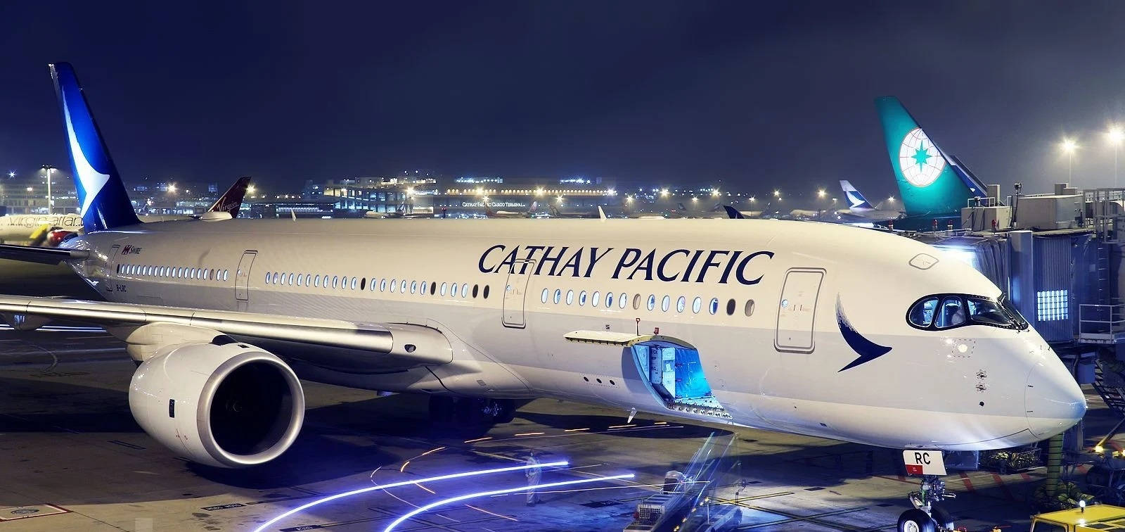 Cathaypacific Airways Pista De Aterrizaje Fondo de pantalla