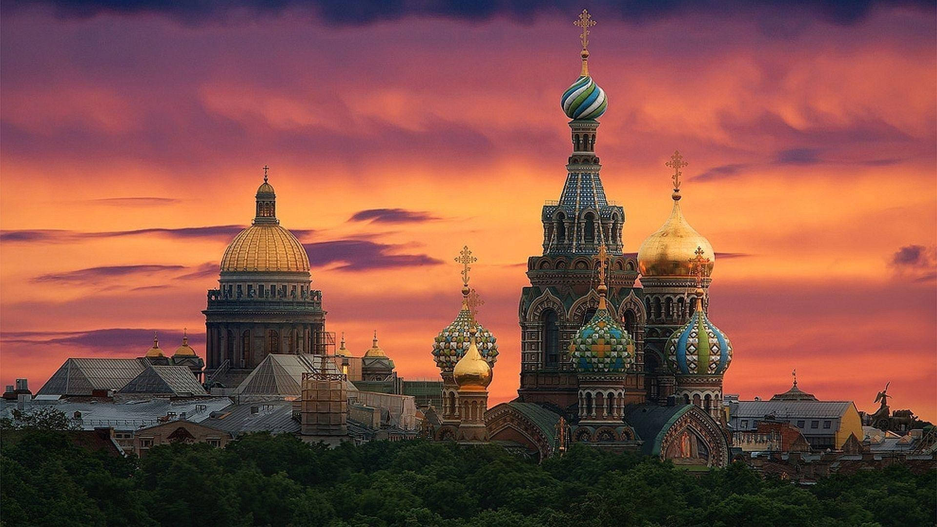 Cathedrals In Russia On Sunset Wallpaper