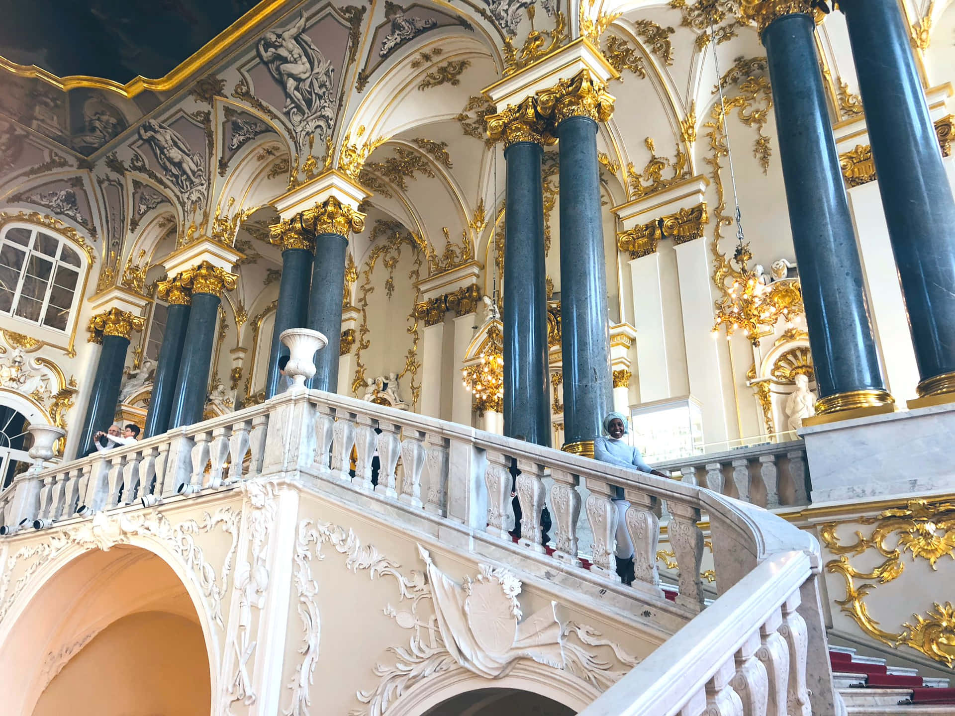 Caption: Majestic Staircase in Catherine Palace Wallpaper