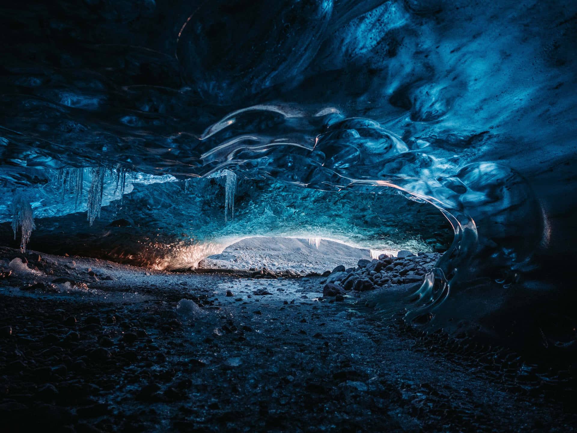 Cavernasde Gelo Na Islândia