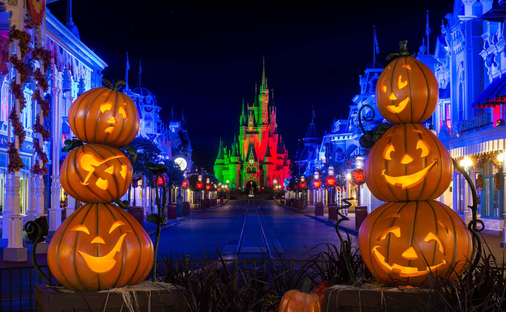 Celebraciónespeluznante De Halloween De Disney