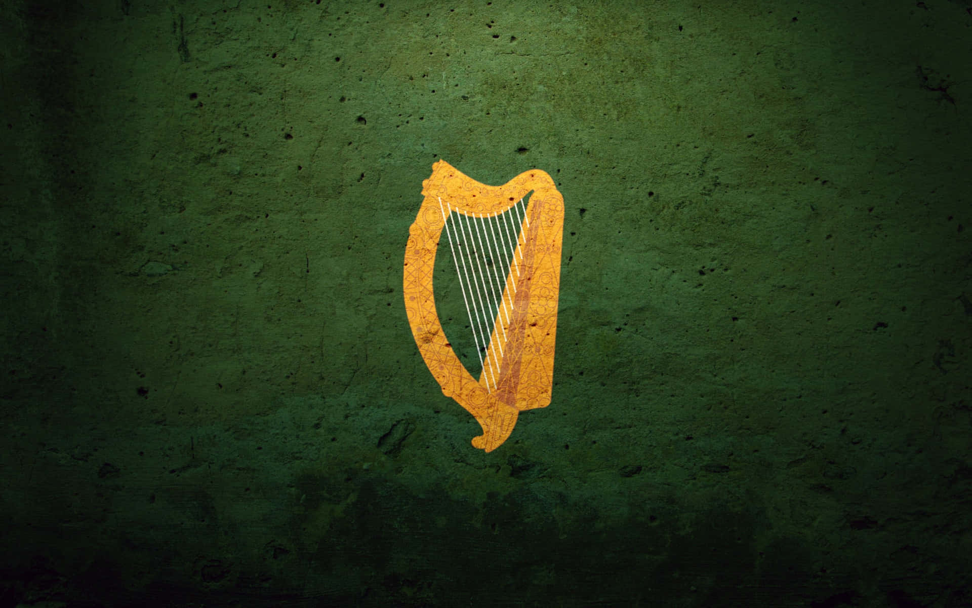 Wooden Celtic Irish Harp Wallpaper
