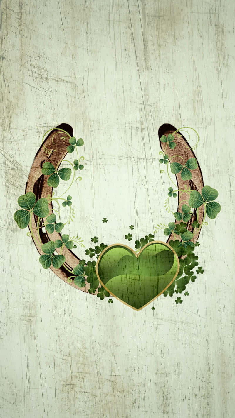 Celtic Irish Horseshoe With A Heart Wallpaper