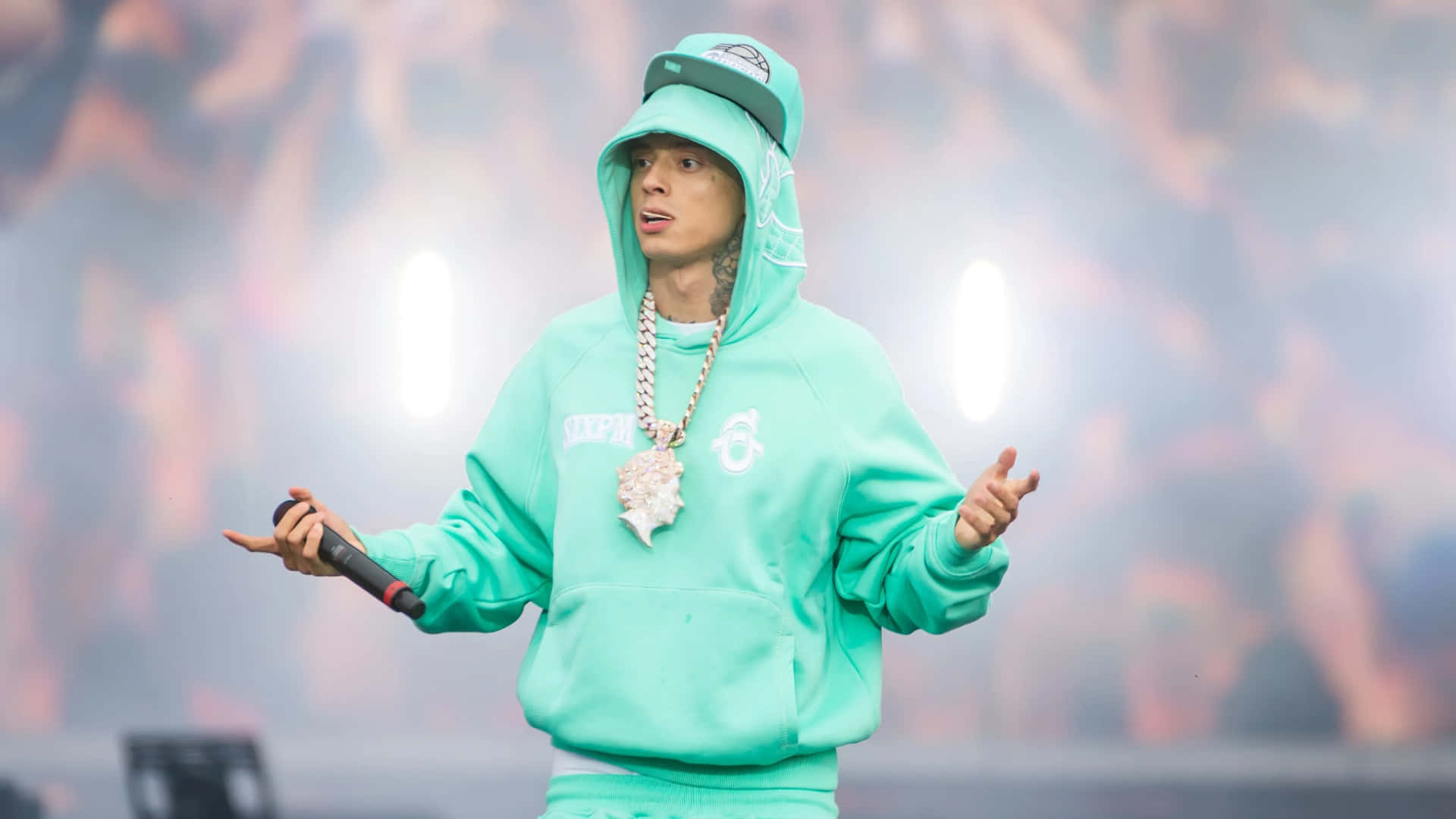 Central Cee Live Performance Wallpaper