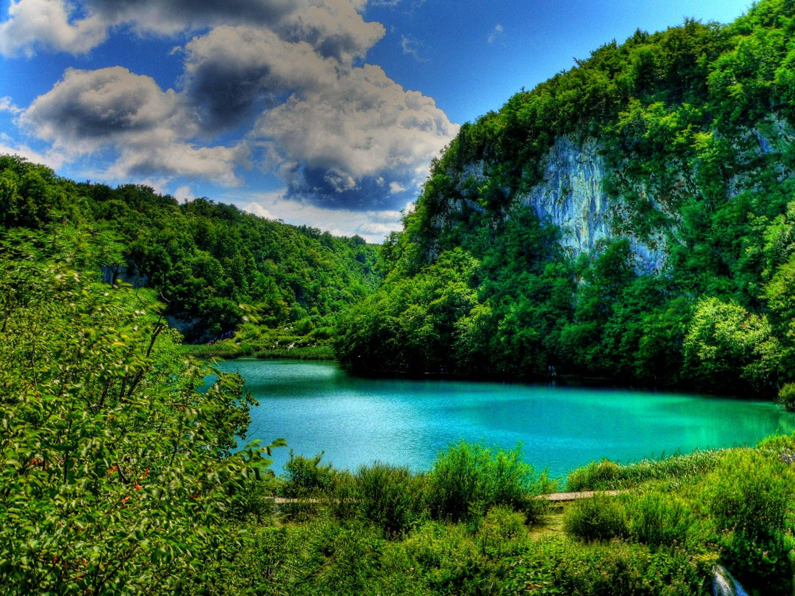 Central Croatia Lake Wallpaper