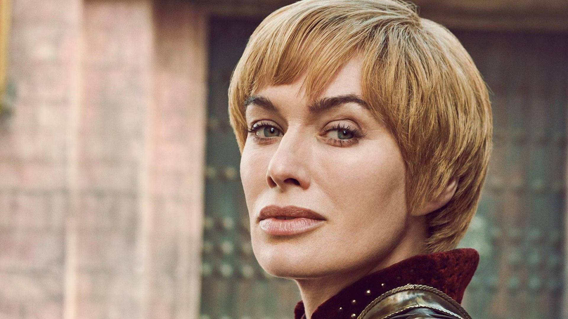 Cersei Lannister Close-up Shot Wallpaper