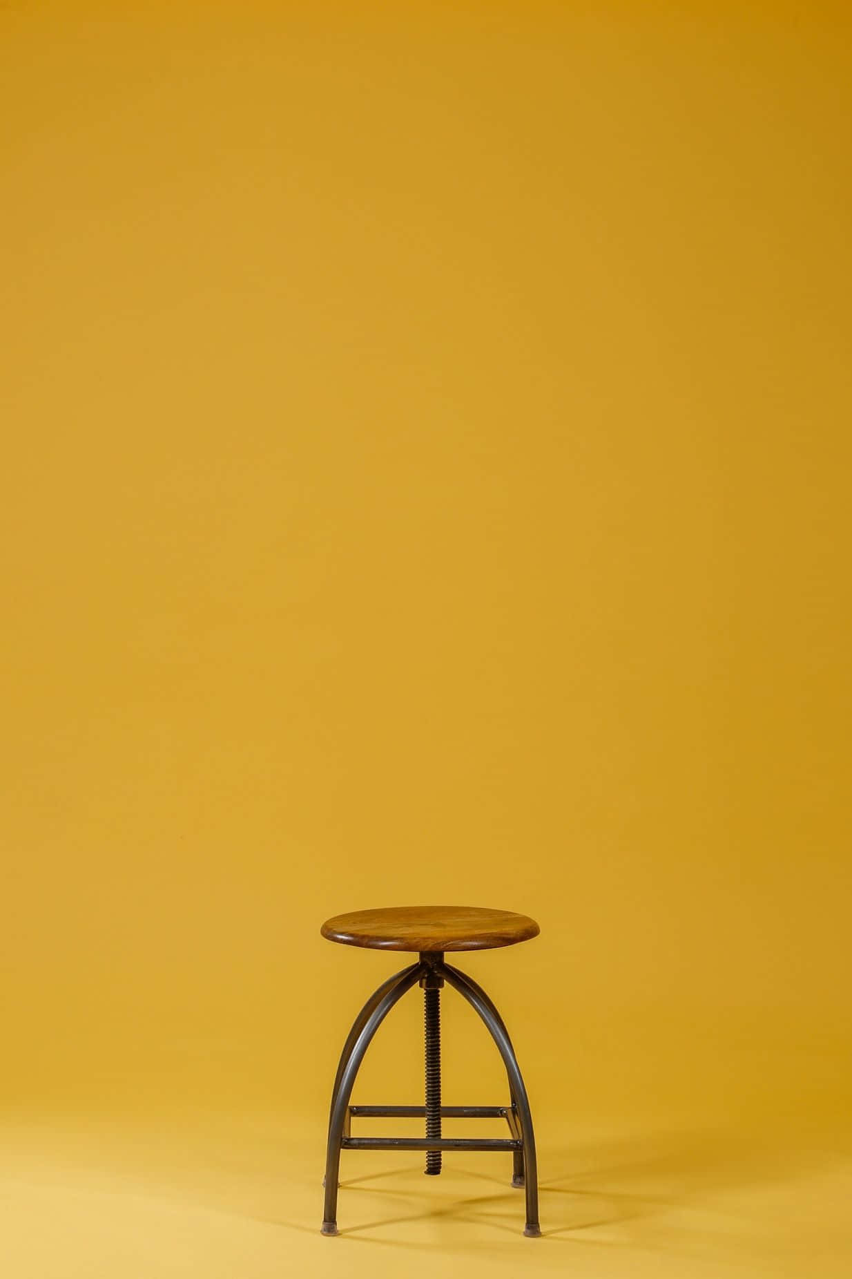 Round Wooden Chair Picture