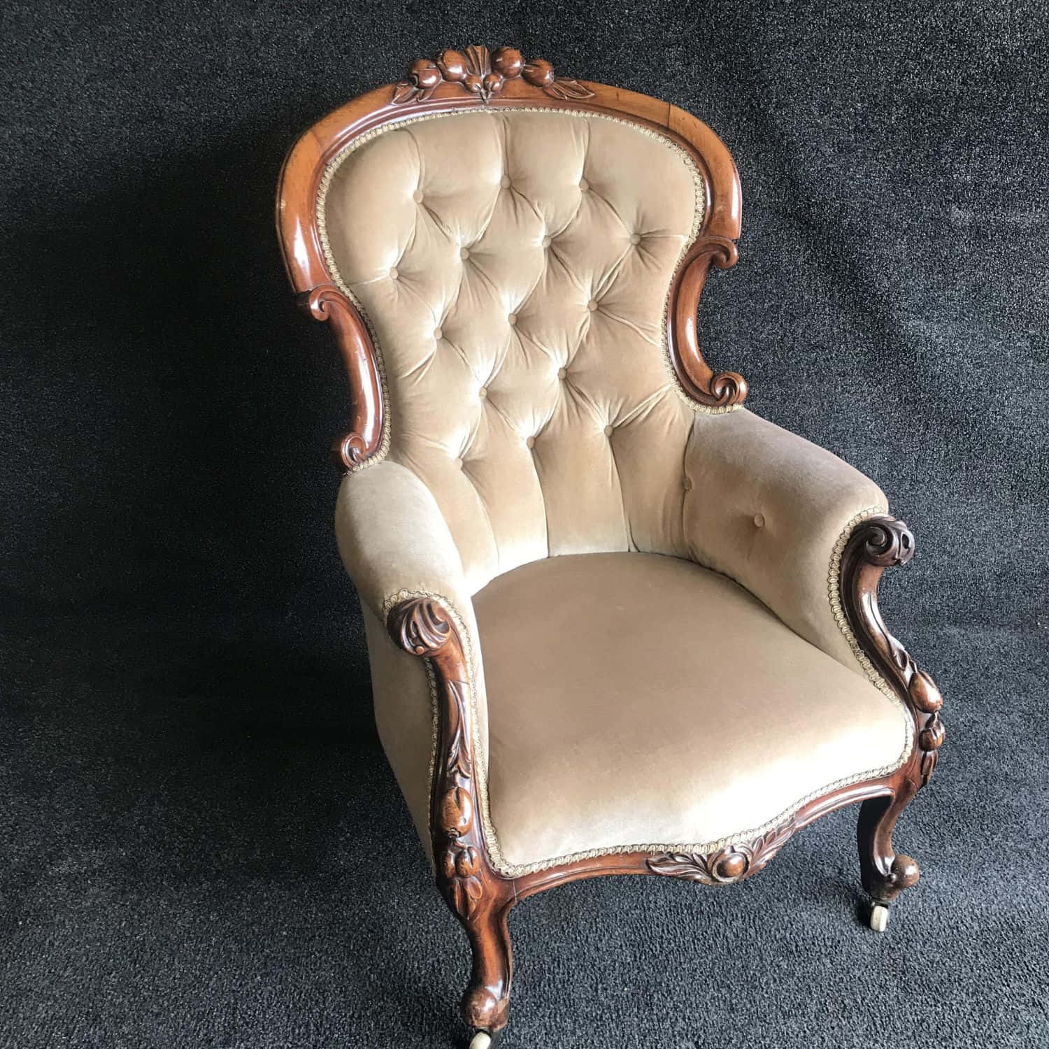 An Antique Victorian Upholstered Chair Wallpaper