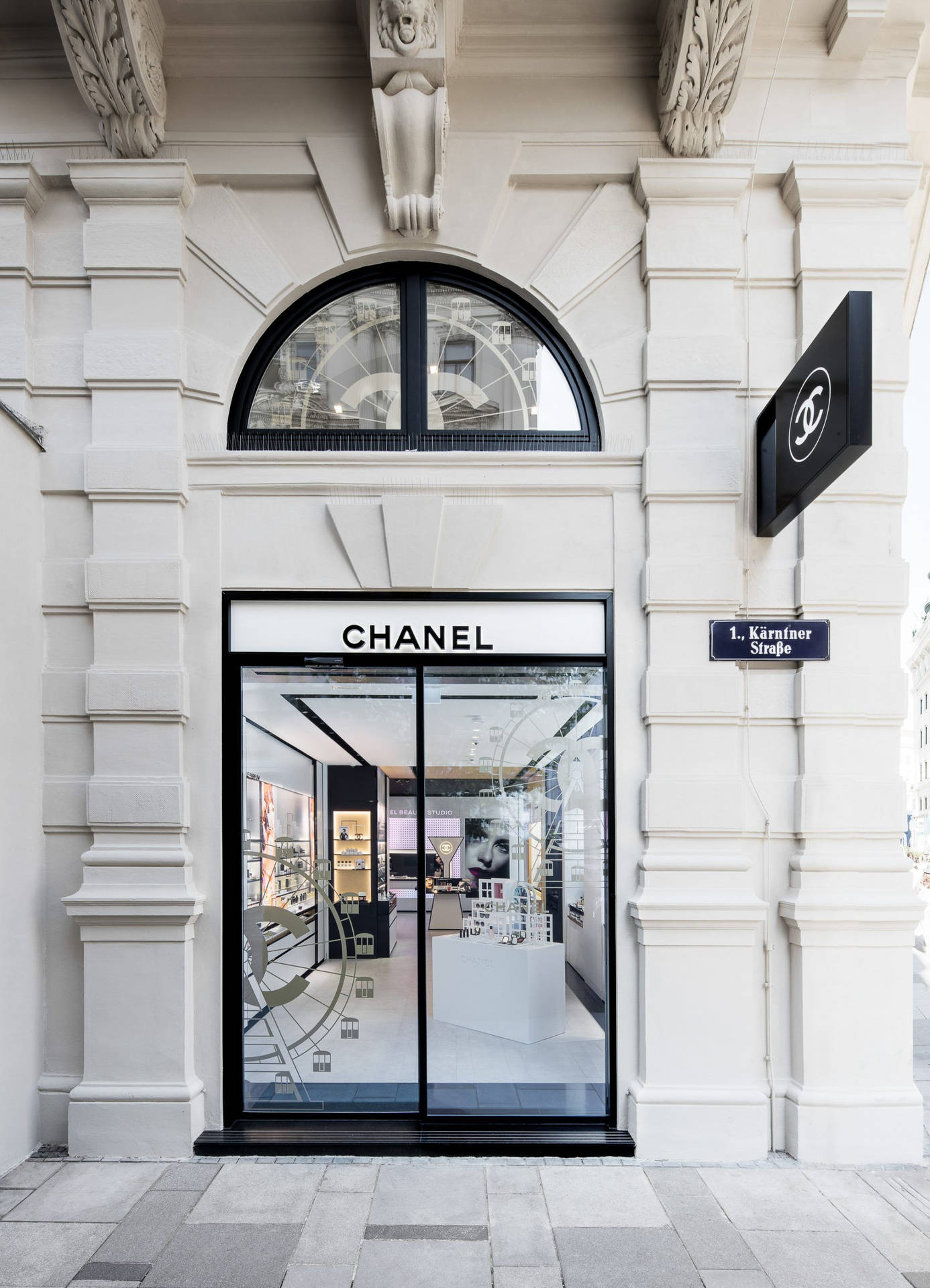 Chanel Aesthetic Store Wallpaper