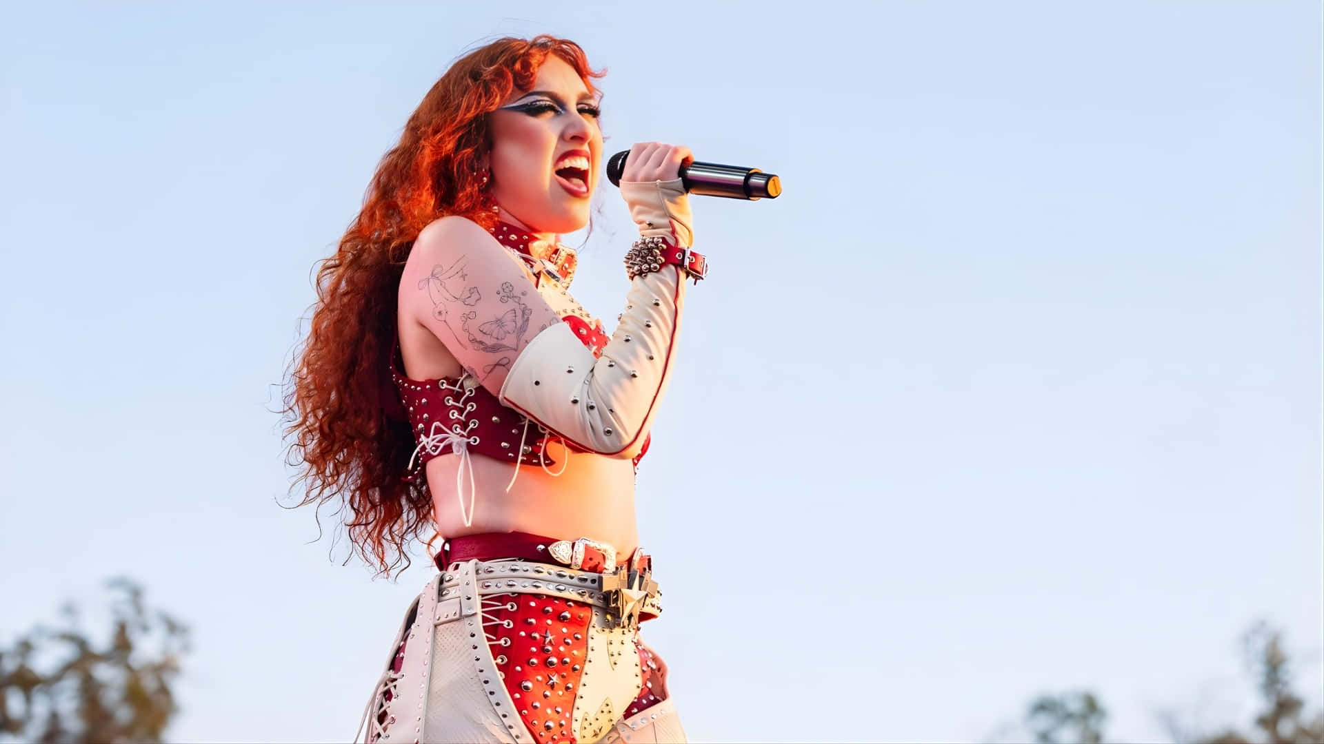 Chappell Roan Live Performance Wallpaper