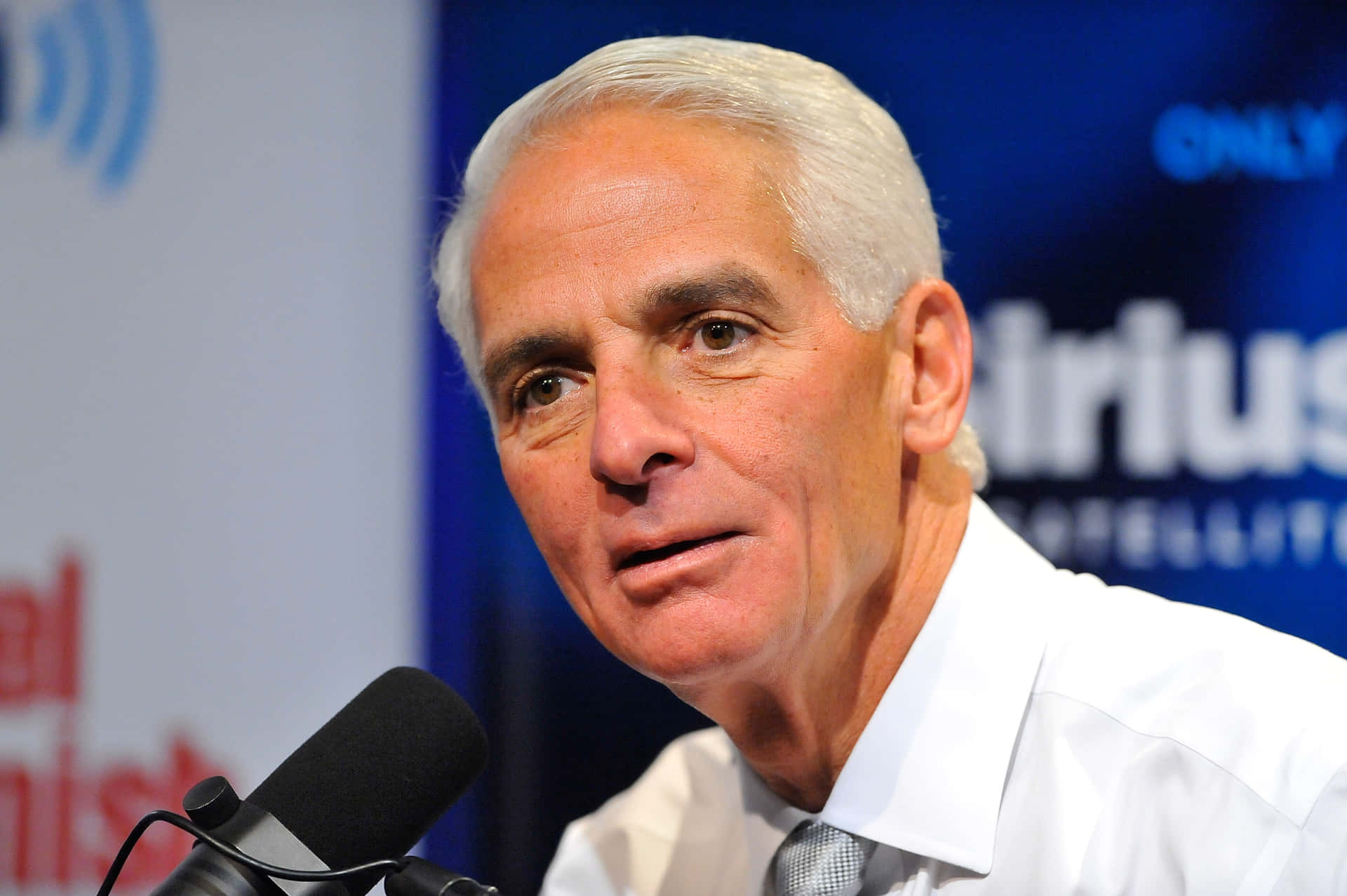 Charlie Crist - Focused on the Future Wallpaper