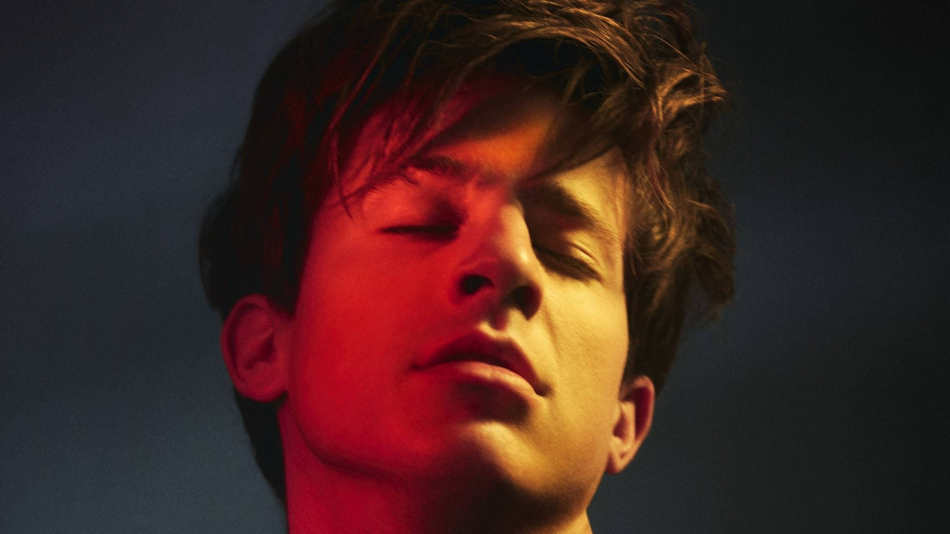 Charlie Puth Feeling The Moment Background