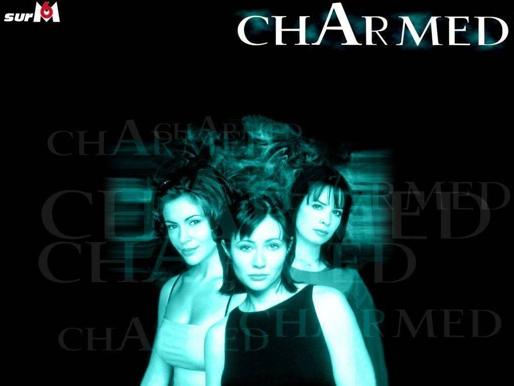 Pósterde La Serie Charmed En Tonos Azules Y Negros. Fondo de pantalla