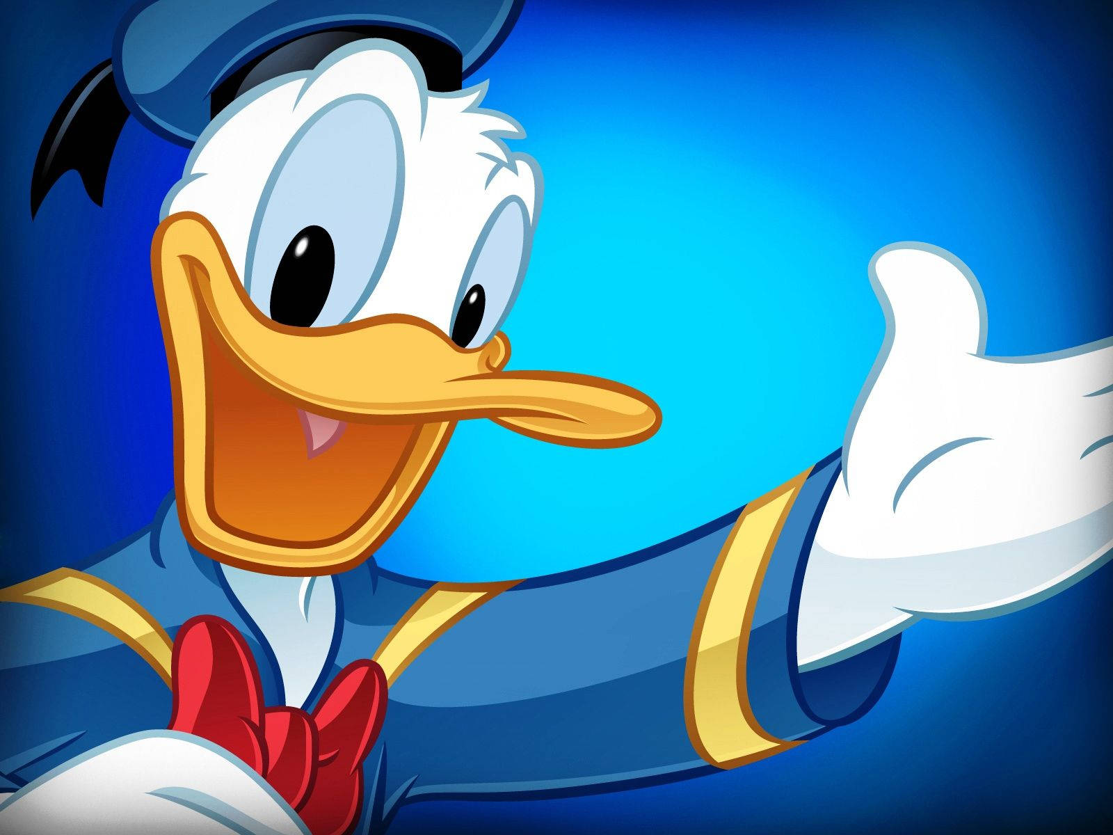 Cheerful Donald Duck Wallpaper