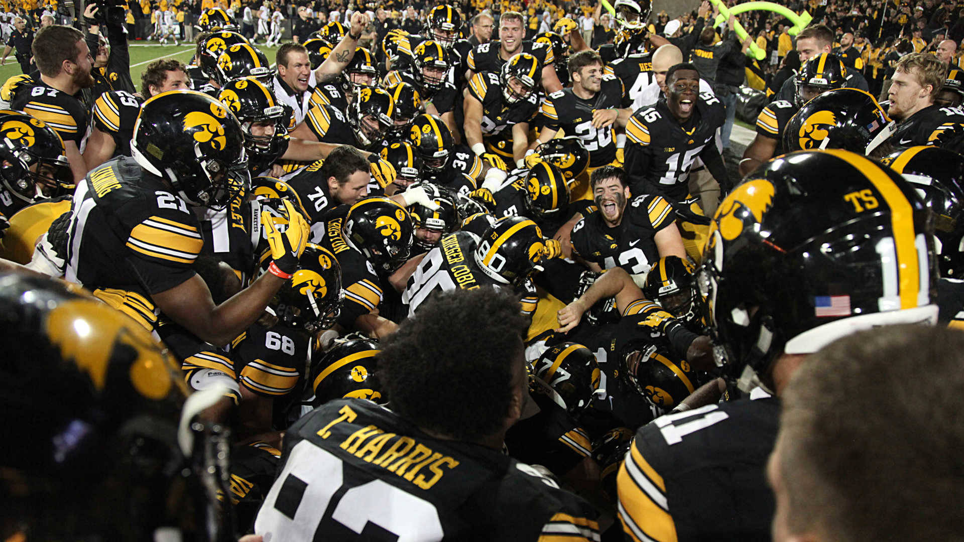 Iowa Hawkeyes Wallpapers & Backgrounds
