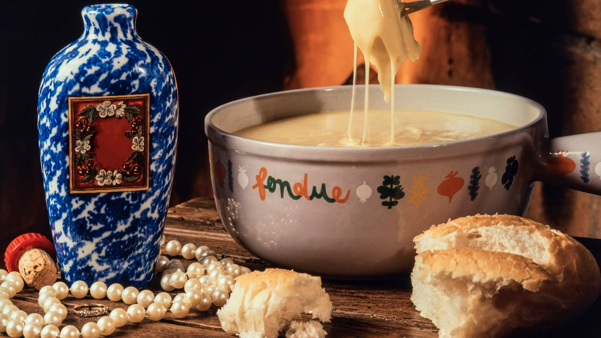 Delicious Cheese Fondue With Fresh Baked Bread Wallpaper