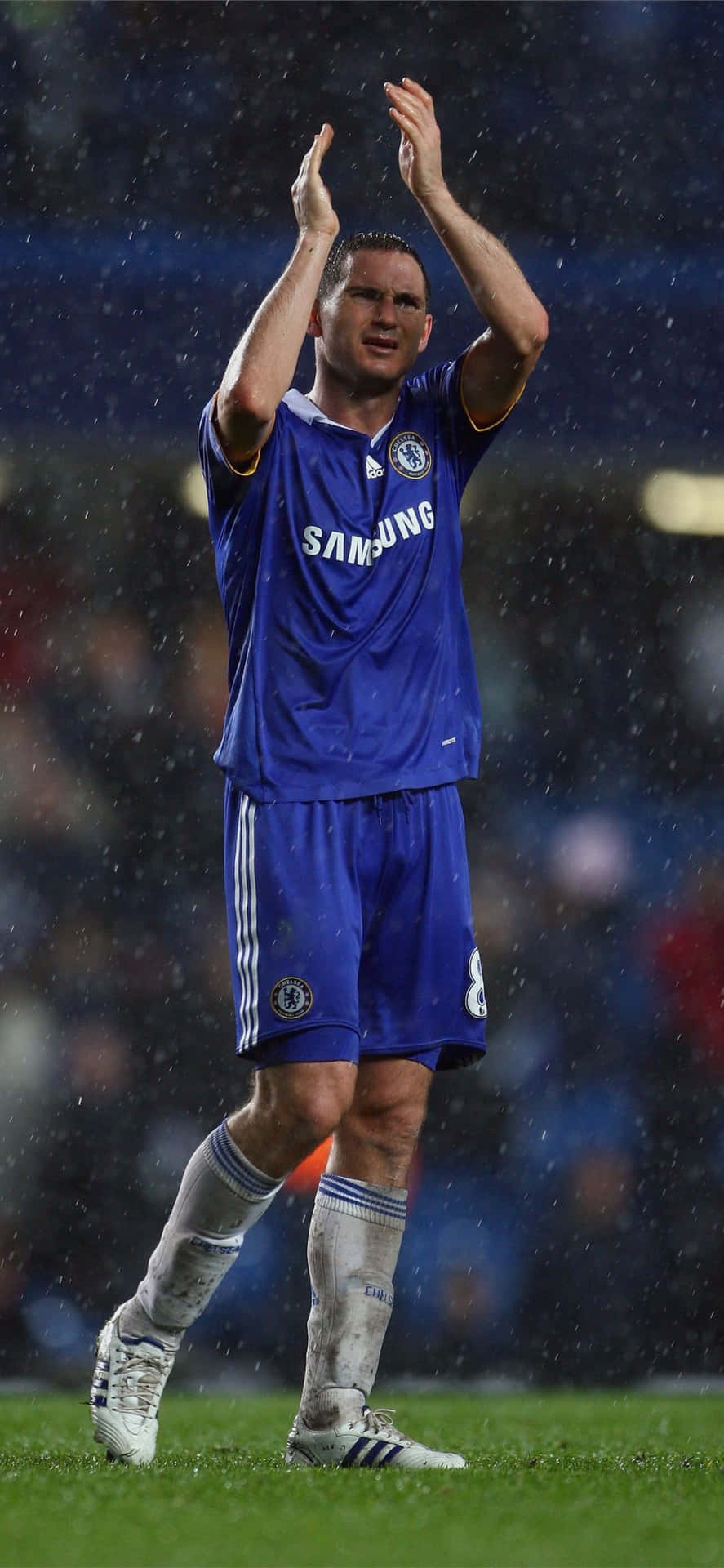Clapping Player Chelsea Iphone Wallpaper