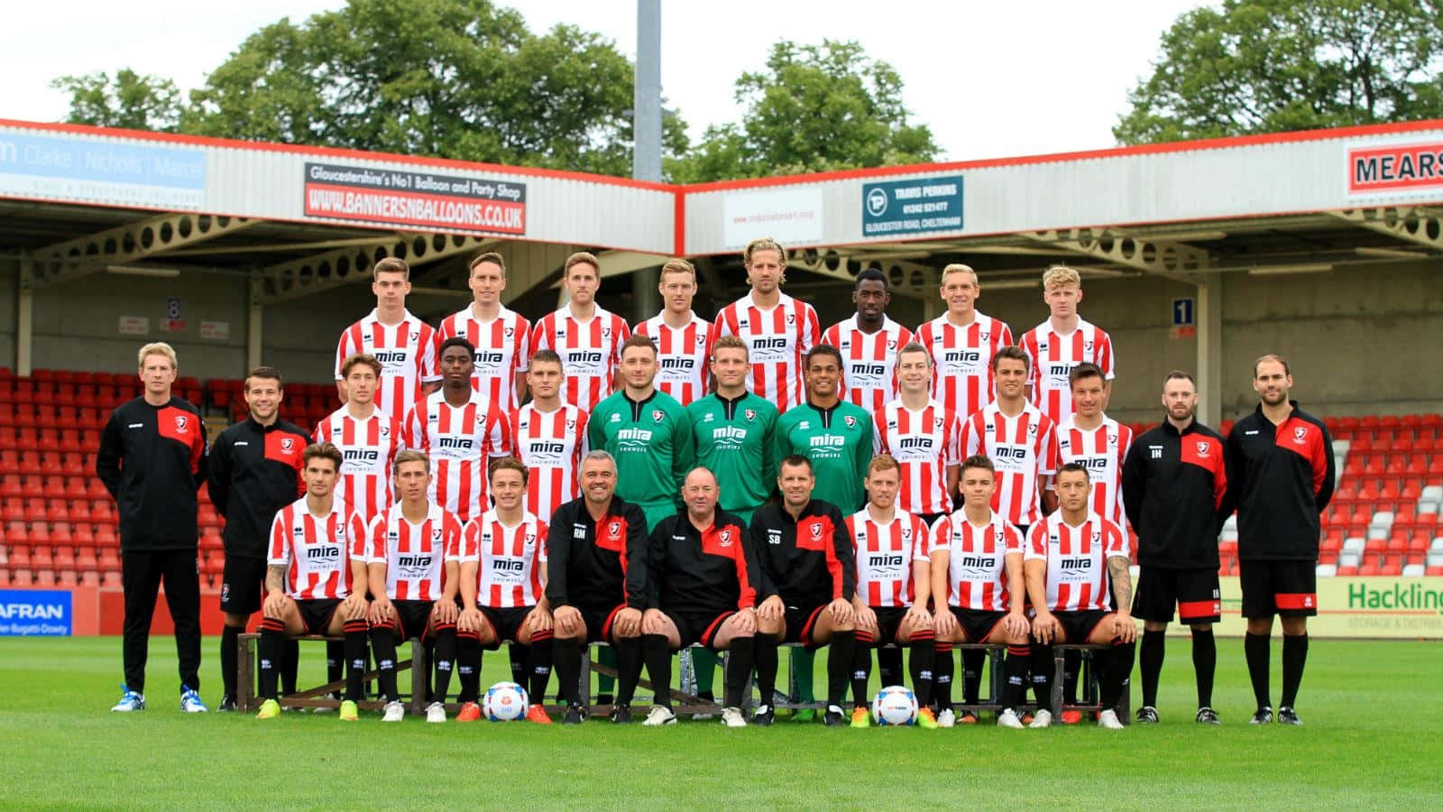 Cheltenham Town F C Team Photo Wallpaper