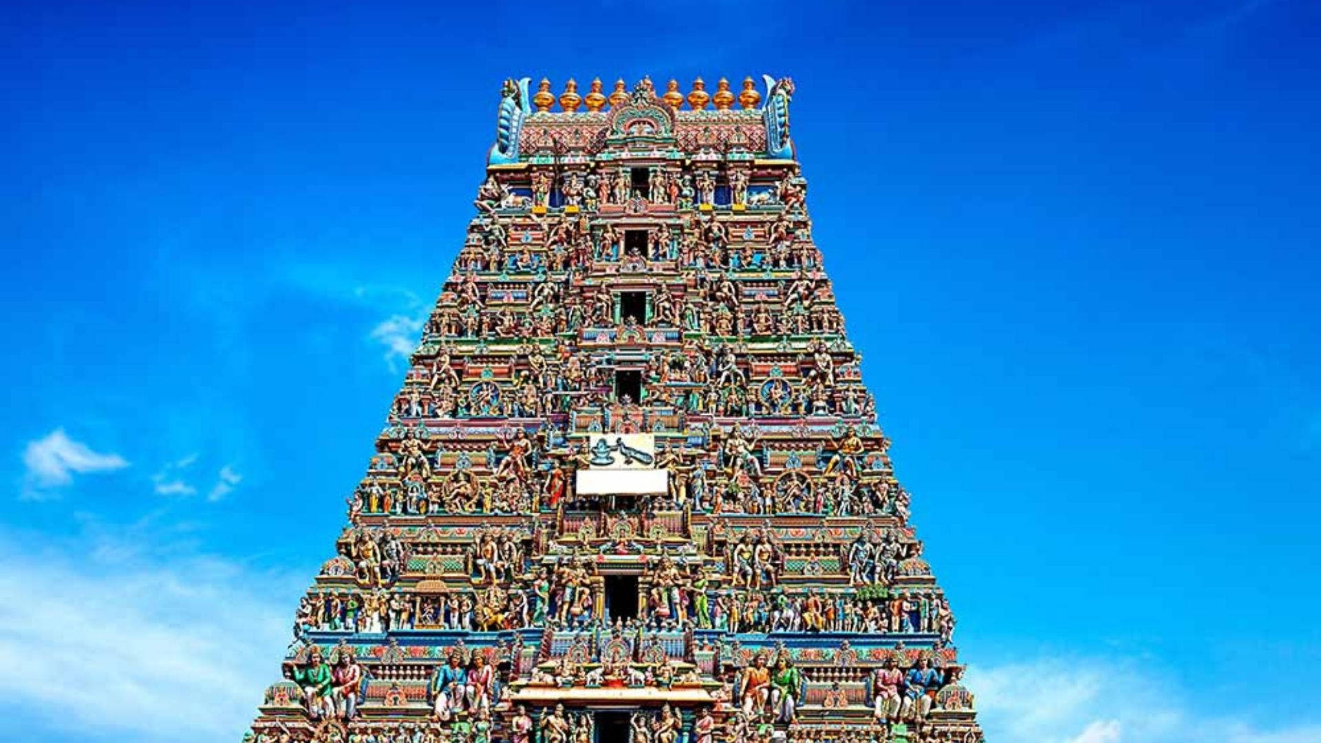 The Majestic Kapaleeswarar Temple in Chennai Wallpaper