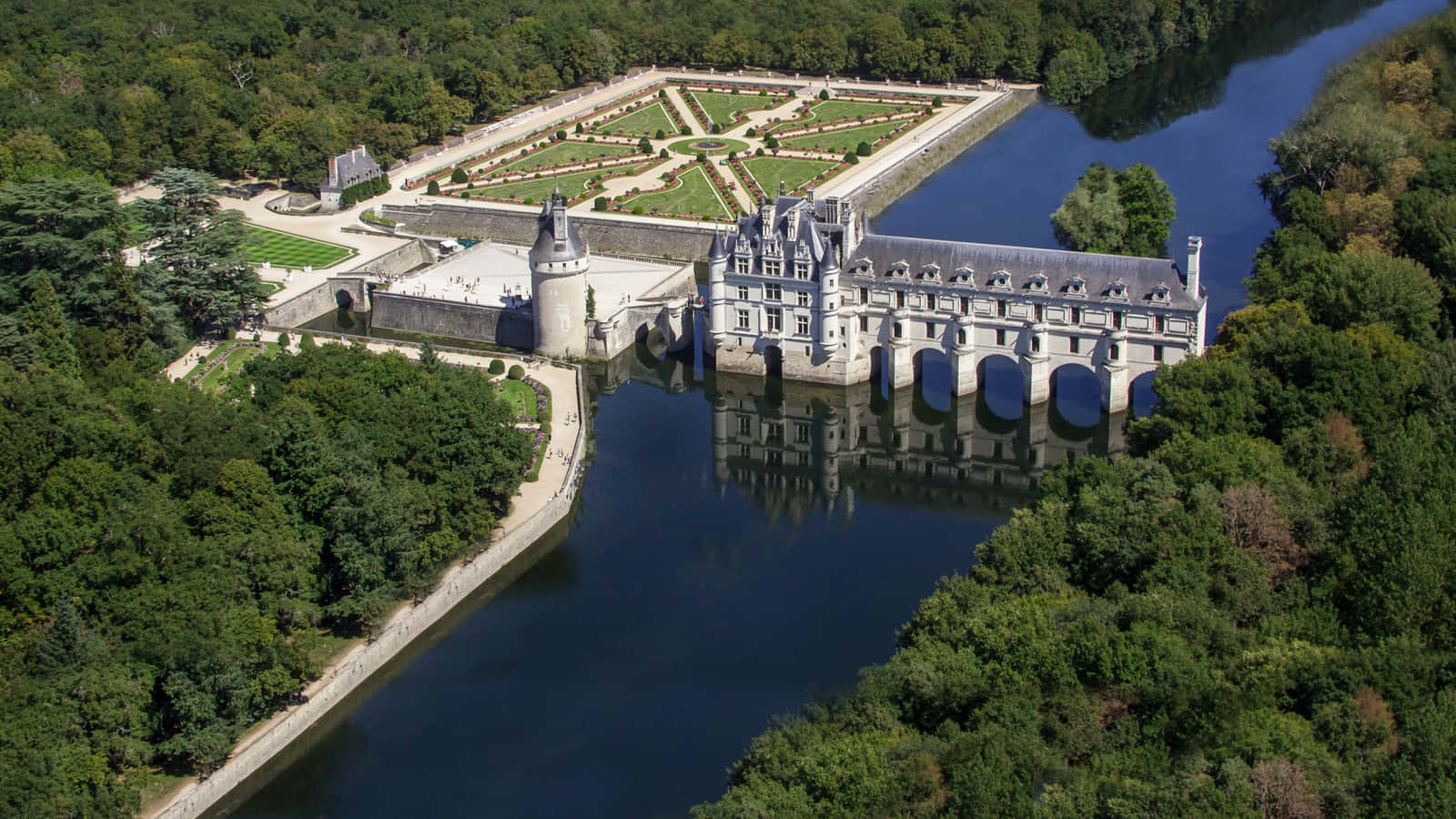 Chenonceau Areal Picture